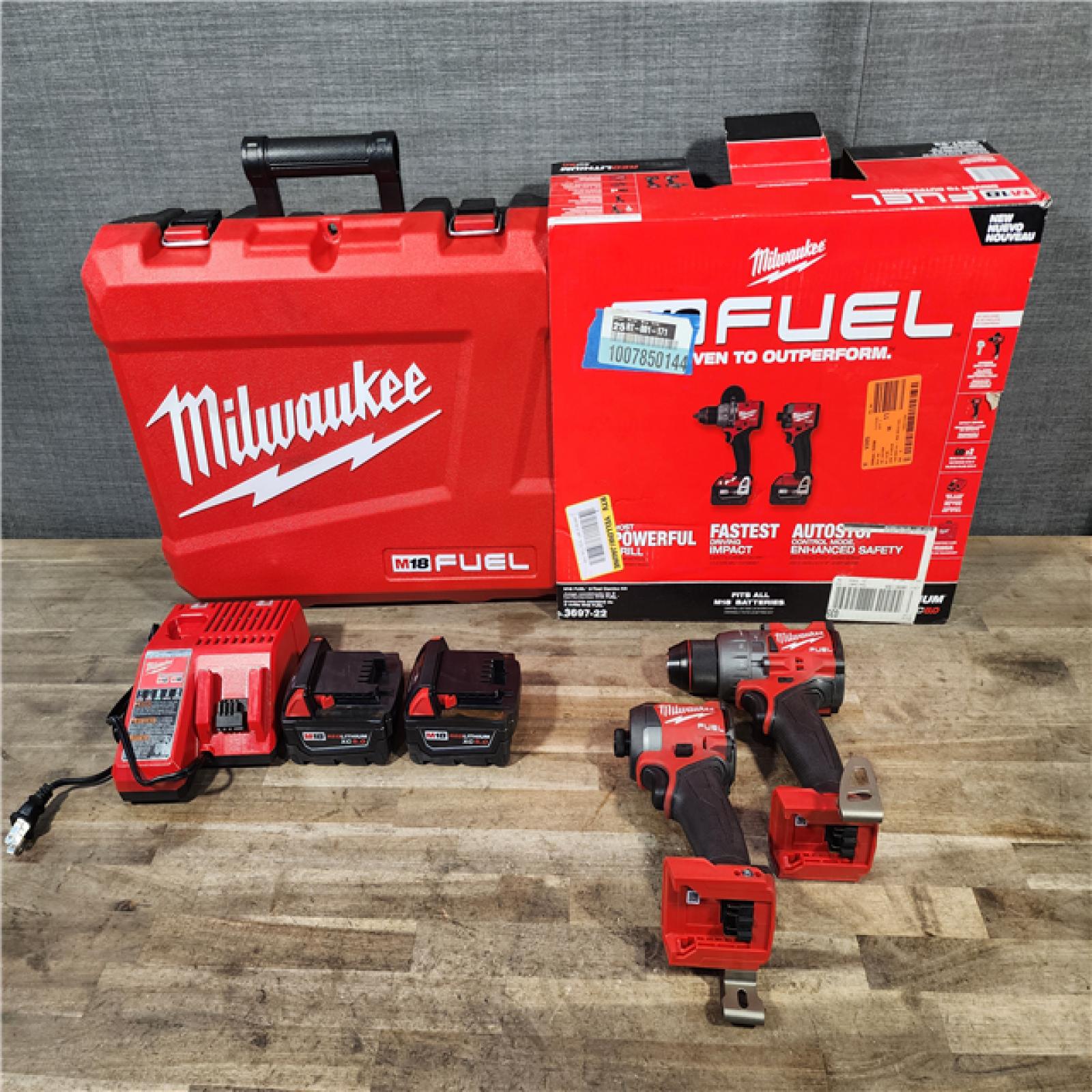HOUSTON LOCATION - AS-IS MILWAUKEE FUEL 18V Lithium-Ion Brushless Cordless Hammer Drill and Impact Driver Combo Kit