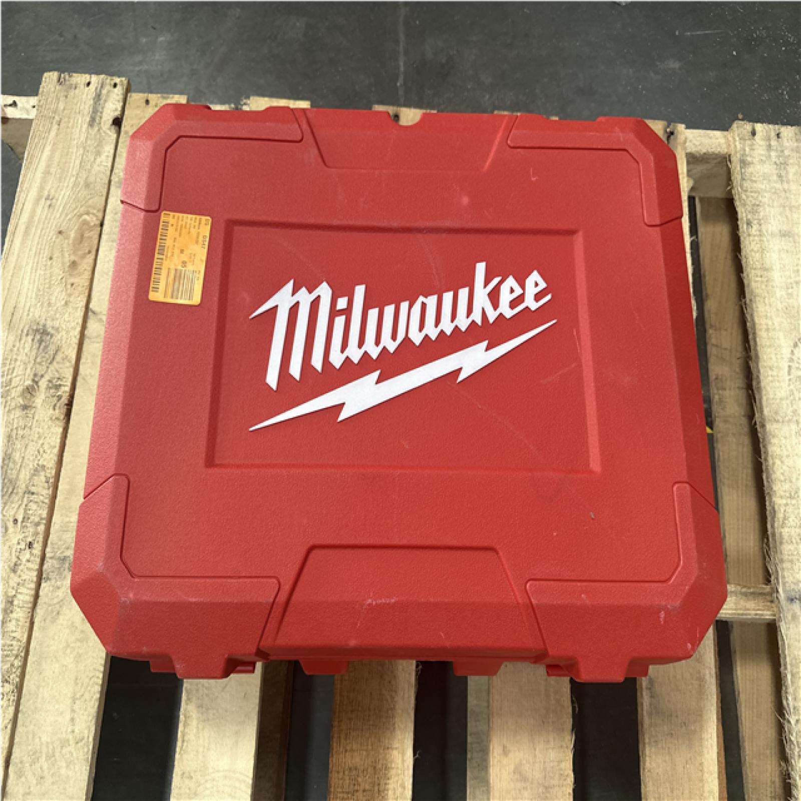 CALIFORNIA AS IS MILWAUKEE AIR SNAKE M12 DRAIN CLEANING AIR GUN KIT