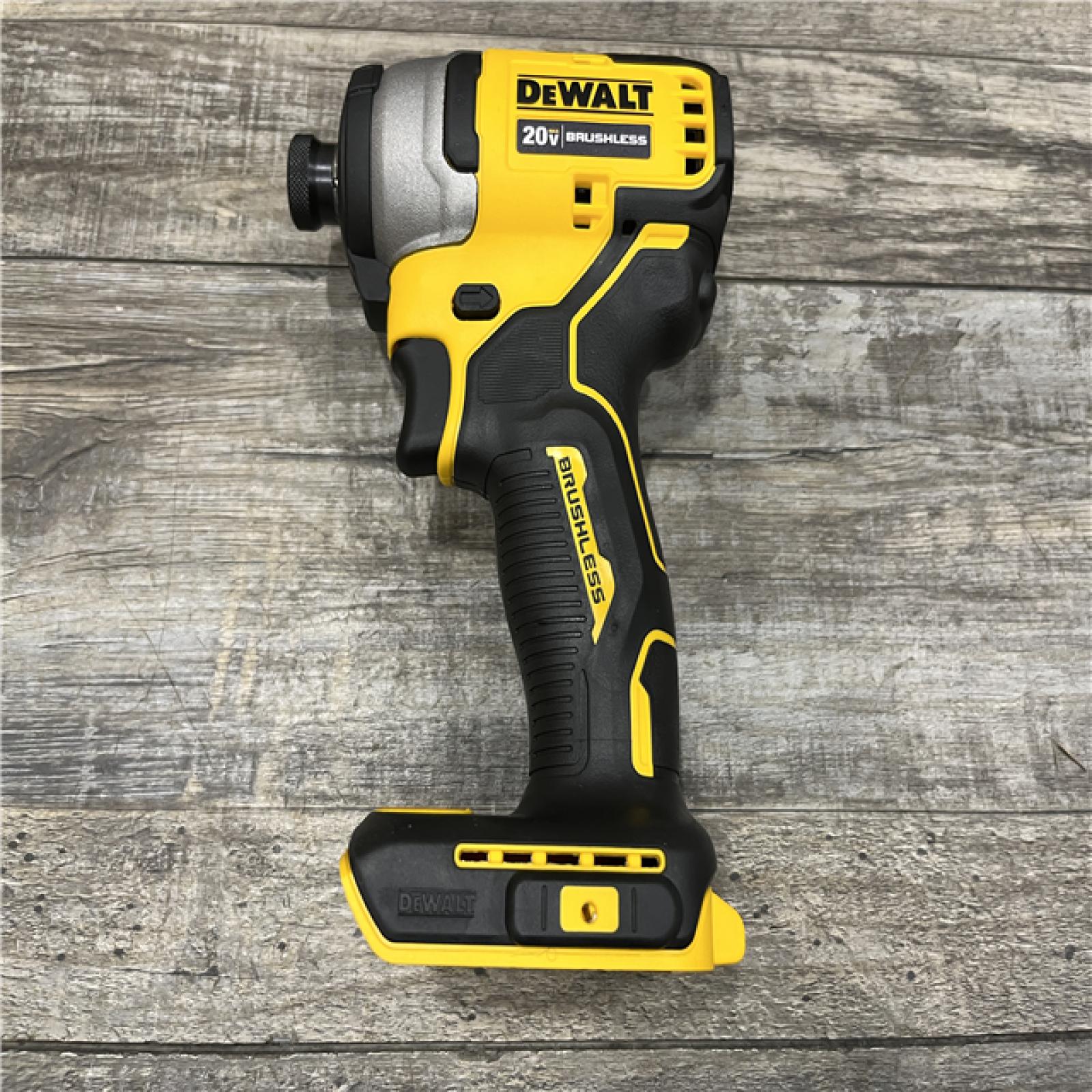 AS-IS DEWALT Atomic 20V Max Lithium-Ion Brushless Cordless Compact 1/4 in. Impact Driver Kit