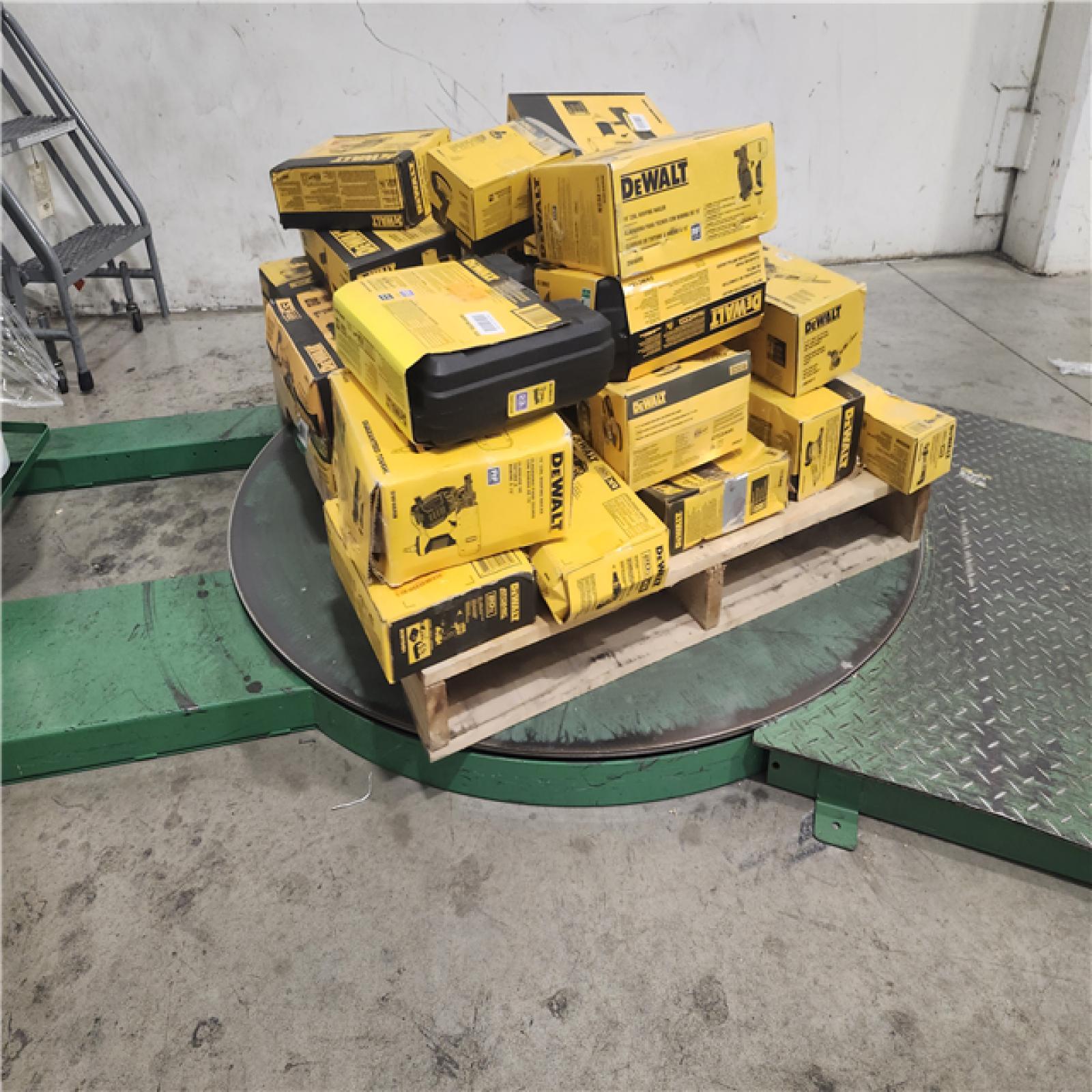 Dallas Location - As-Is DEWALT Tool Pallet