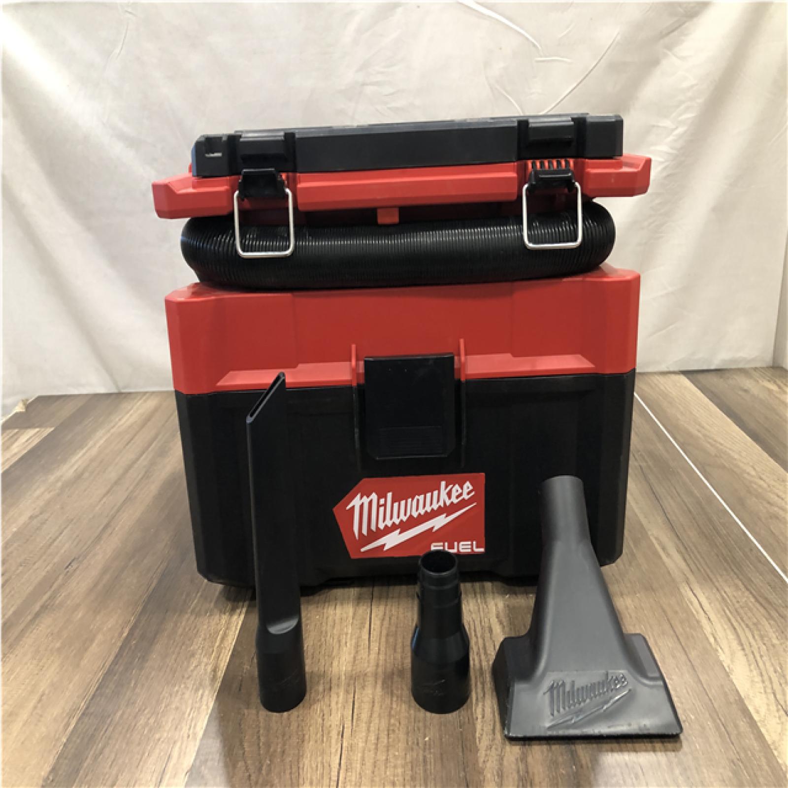 AS-IS  Milwaukee FUEL PACKOUT 18-Volt Lithium-Ion Cordless 2.5 Gal. Wet/Dry Vacuum (Vacuum-Only)