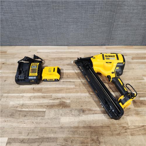 HOUSTON LOCATION - AS-IS DEWALT 20V MAX XR Lithium-Ion Cordless 2-1/2 in. 15-Gauge Finish Nailer Kit