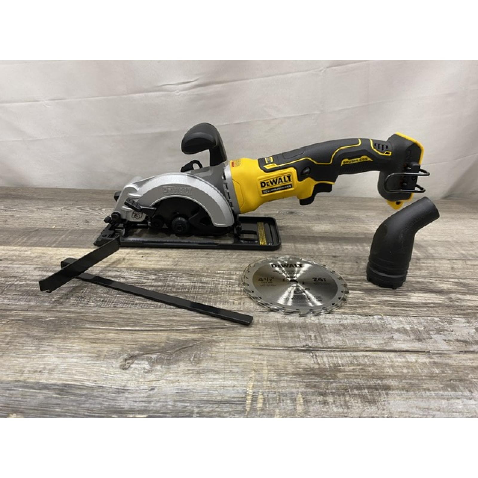 AS-IS DEWALT ATOMIC 20V MAX Cordless Brushless 4-1/2 in. Circular Saw (Tool Only)