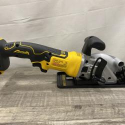 AS-IS DEWALT ATOMIC 20V MAX Cordless Brushless 4-1/2 in. Circular Saw (Tool Only)