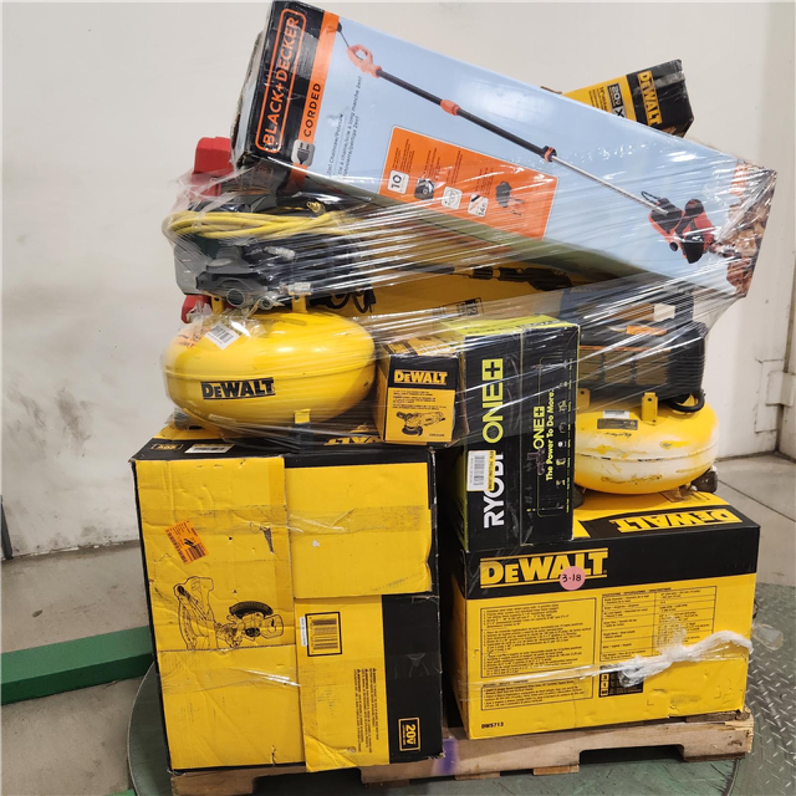 Dallas Location - As-Is Tool Pallet