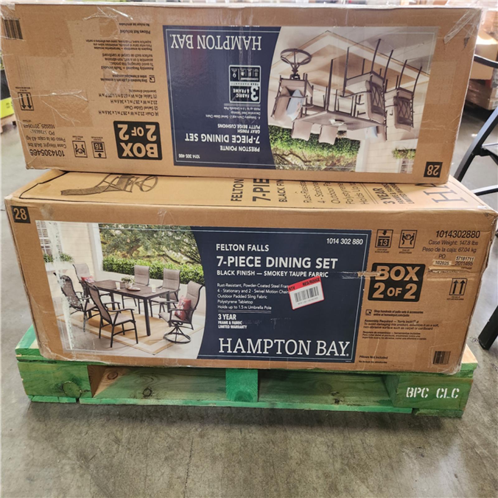 Phoenix AS-IS Hampton Bay Mixed Dining Set