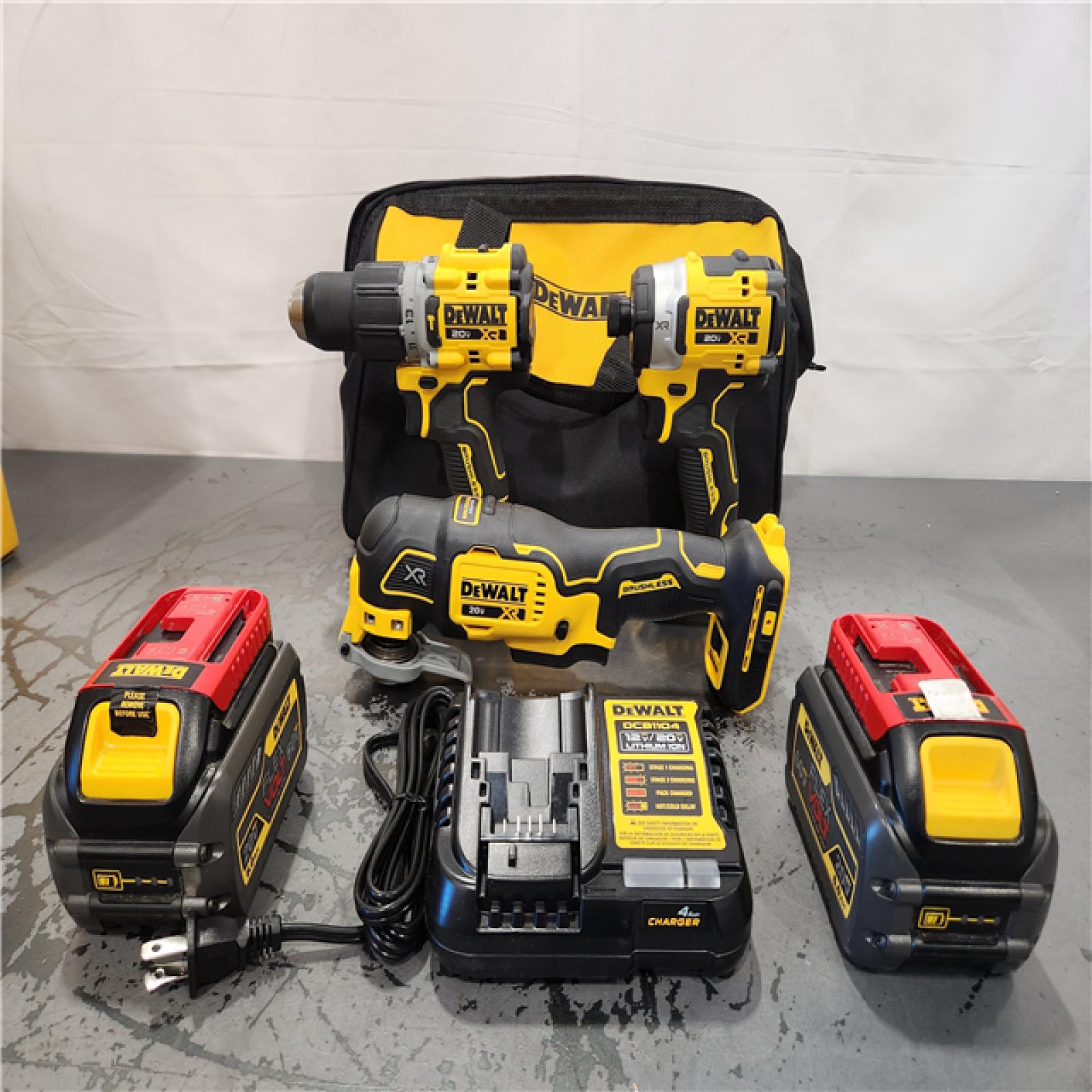 AS-IS- DEWALT 20V MAX Lithium-Ion Cordless 3-Tool Combo Kit