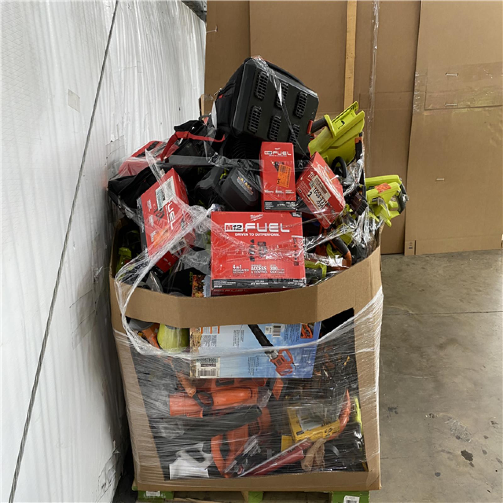 Houston Location AS IS - Tool Pallet