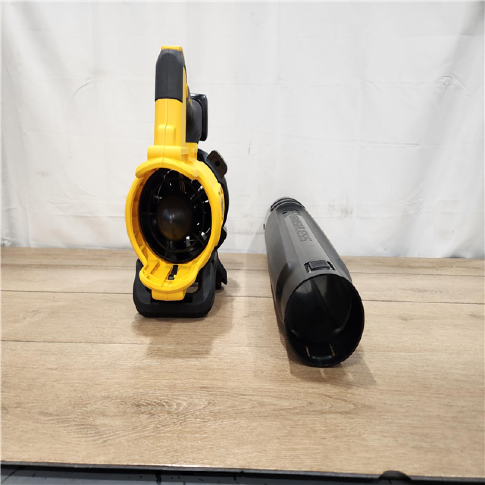 AS-IS- DEWALT 20V MAX* XR Brushless Cordless Handheld Blower Kit