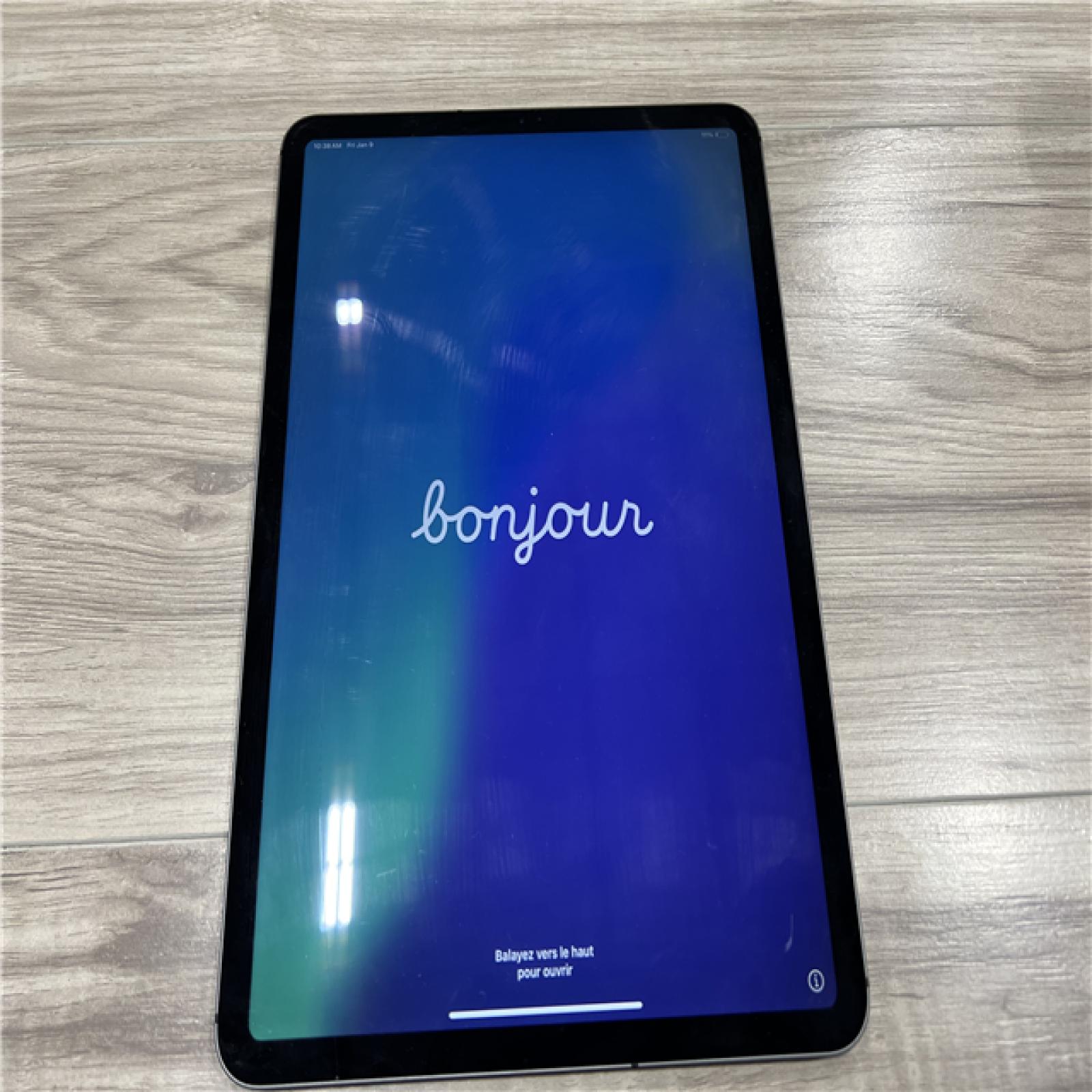 AS-IS Apple iPad Pro (11 ) 1TB Space Gray Cellular MU202LL/a