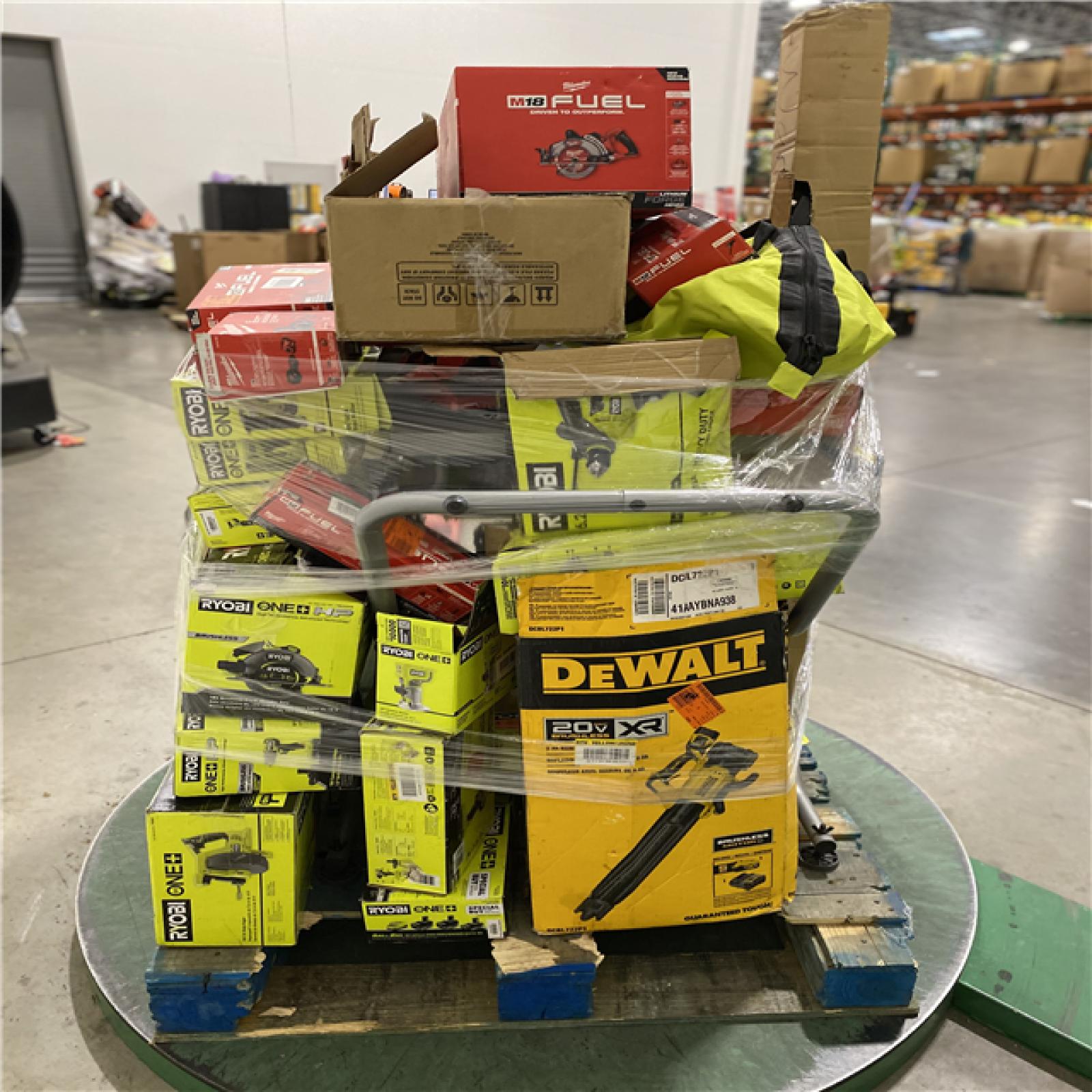 Dallas Location - As-Is Tool Pallet