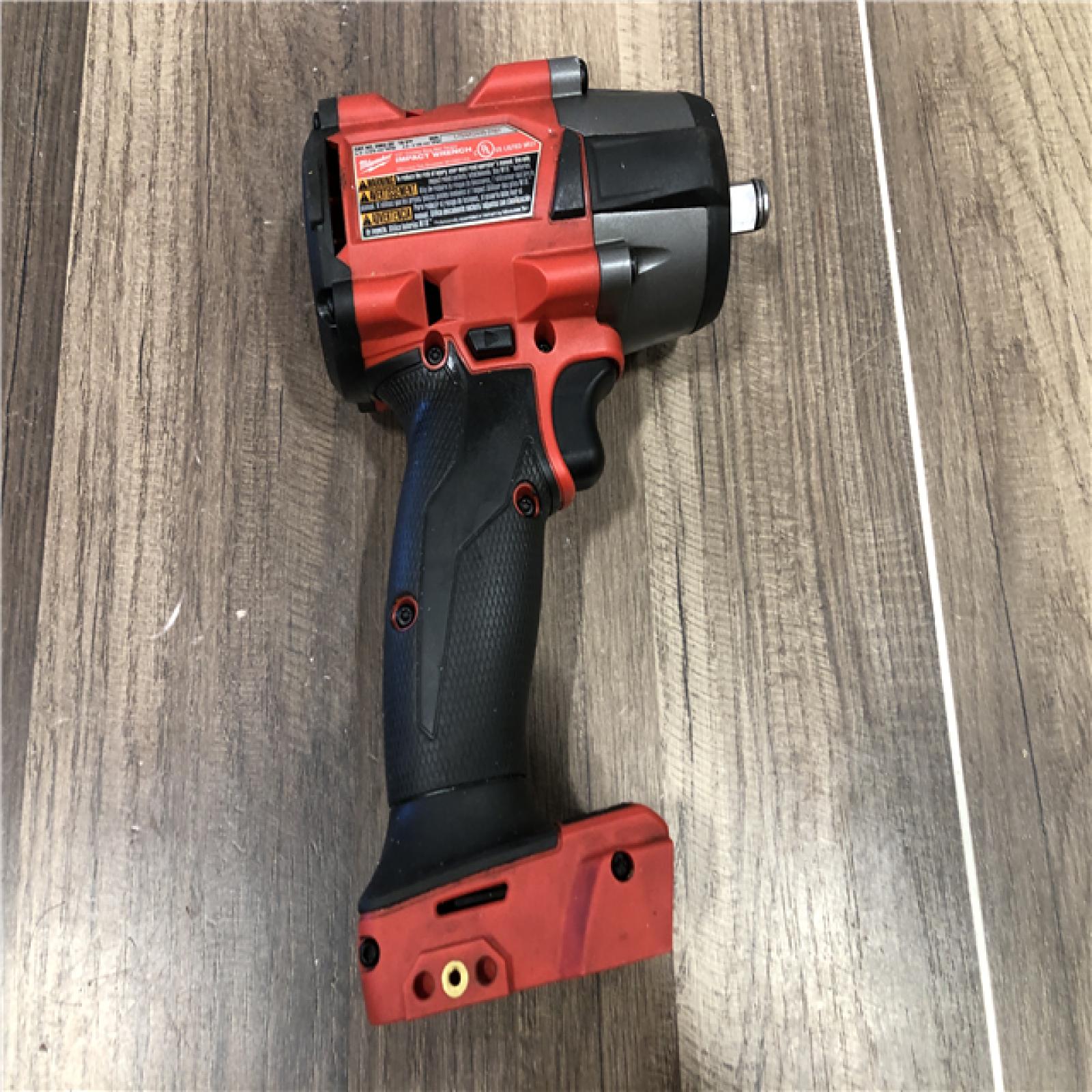 AS-IS Milwaukee  FUEL Gen-2 18V Lithium-Ion Brushless Cordless Mid Torque 1/2 in. Impact Wrench w/Friction Ring (Tool-Only)