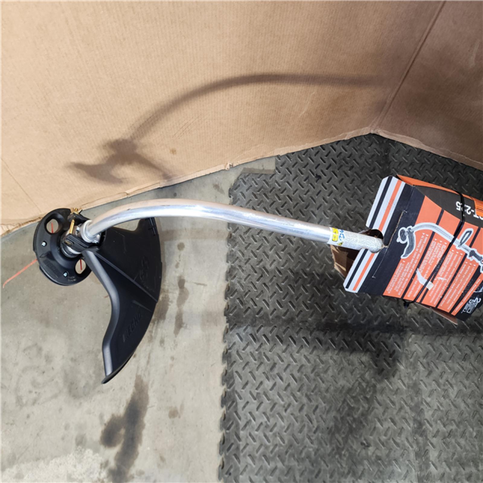HOUSTON LOCATION - AS-IS Echo GT-225 21.2cc 2 Stroke Lightweight Durable Gas Curved Shaft String Trimmer