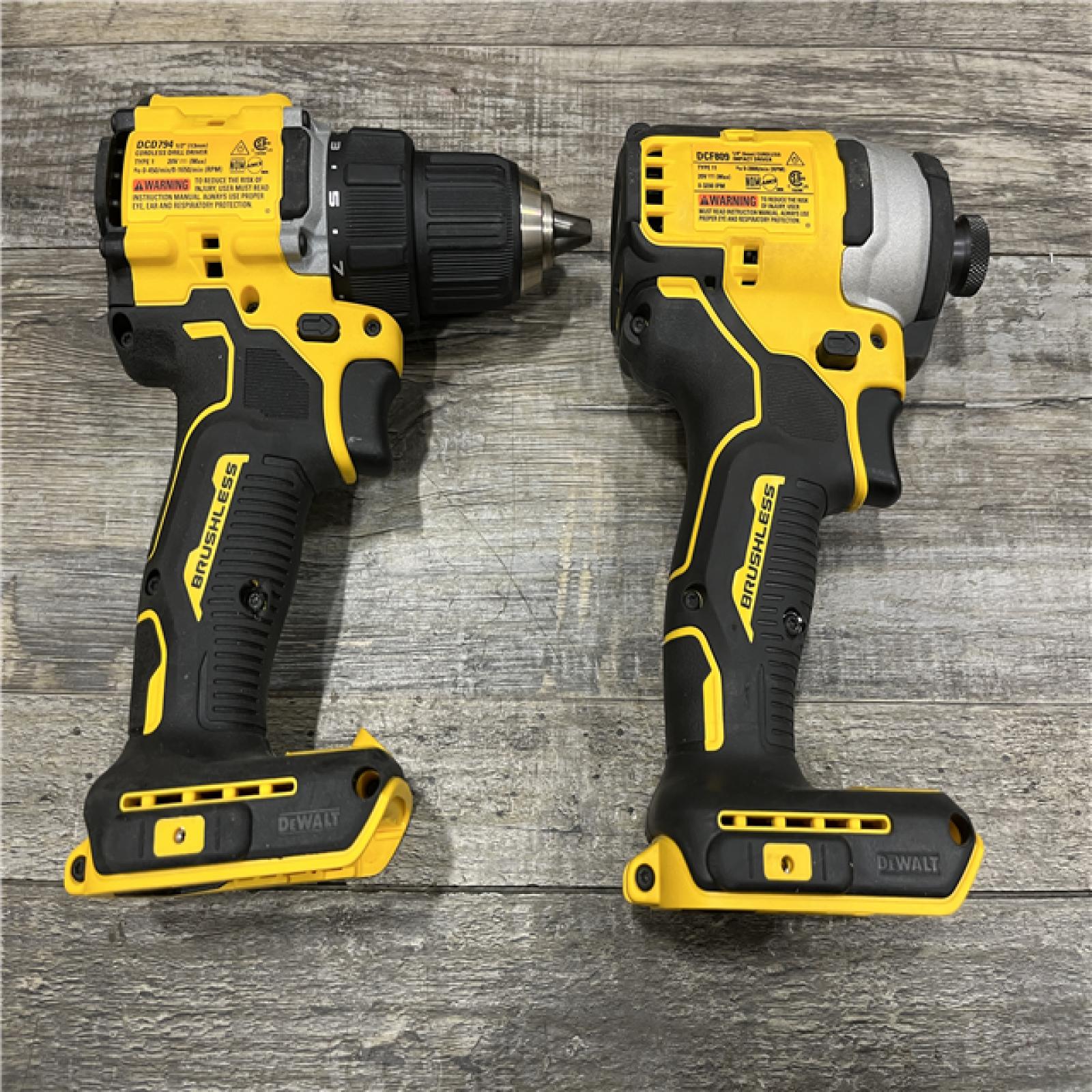 AS-IS DEWALT ATOMIC 20-Volt MAX Lithium-Ion Cordless Combo Kit