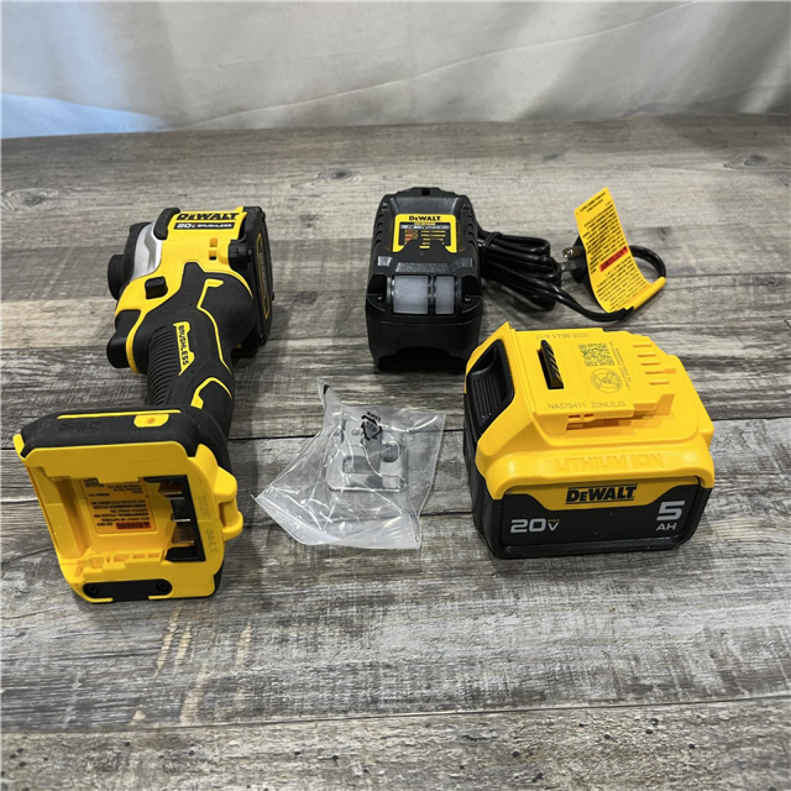 AS-IS DEWALT ATOMIC 20V MAX Lithium-Ion Cordless 1/4 in. Brushless Impact Driver Kit