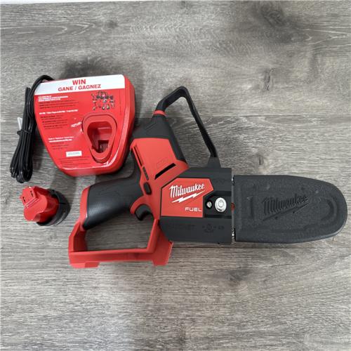 California NEW Milwaukee Hatchet 6 Pruning Saw Kit