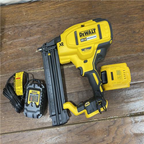 AS-IS DEWALT 20V MAX XR 18 Gauge Brad Nailer Kit