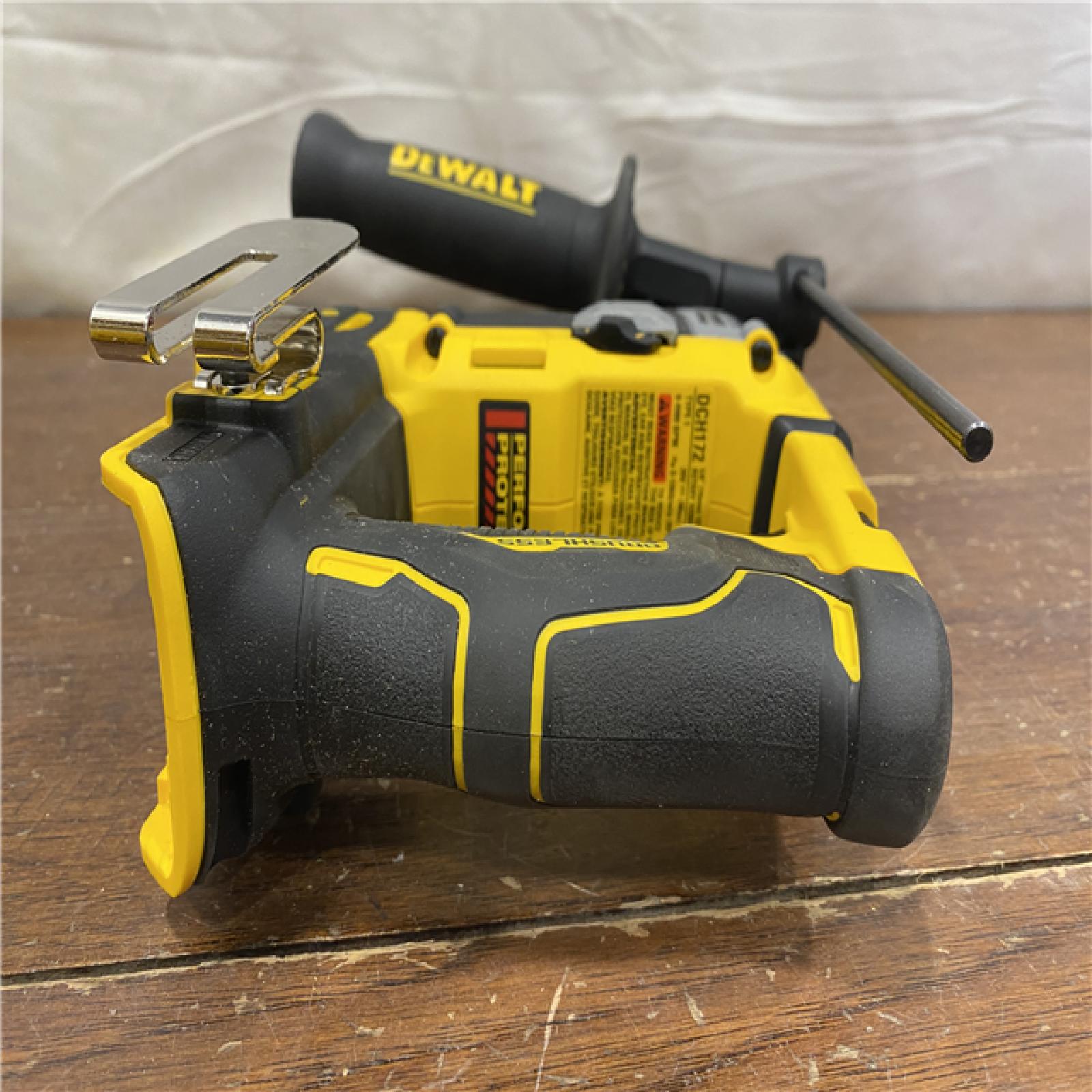AS-IS Dewalt | SDS 20-V Cordless Rotary Hammer