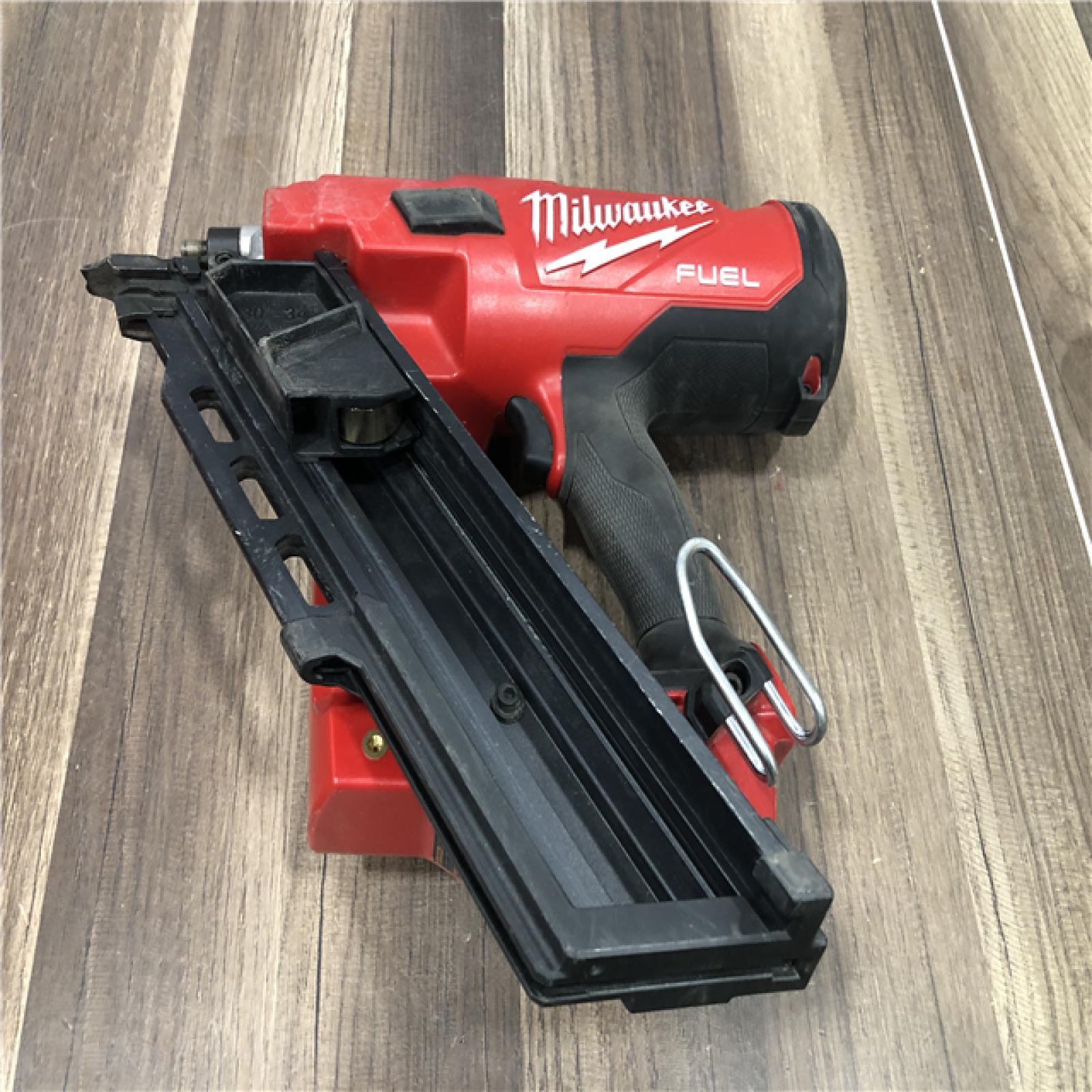AS-IS Milwaukee  FUEL 3-1/2 in. 18-Volt 30-Degree Lithium-Ion Brushless Cordless Framing Nailer (Tool-Only)