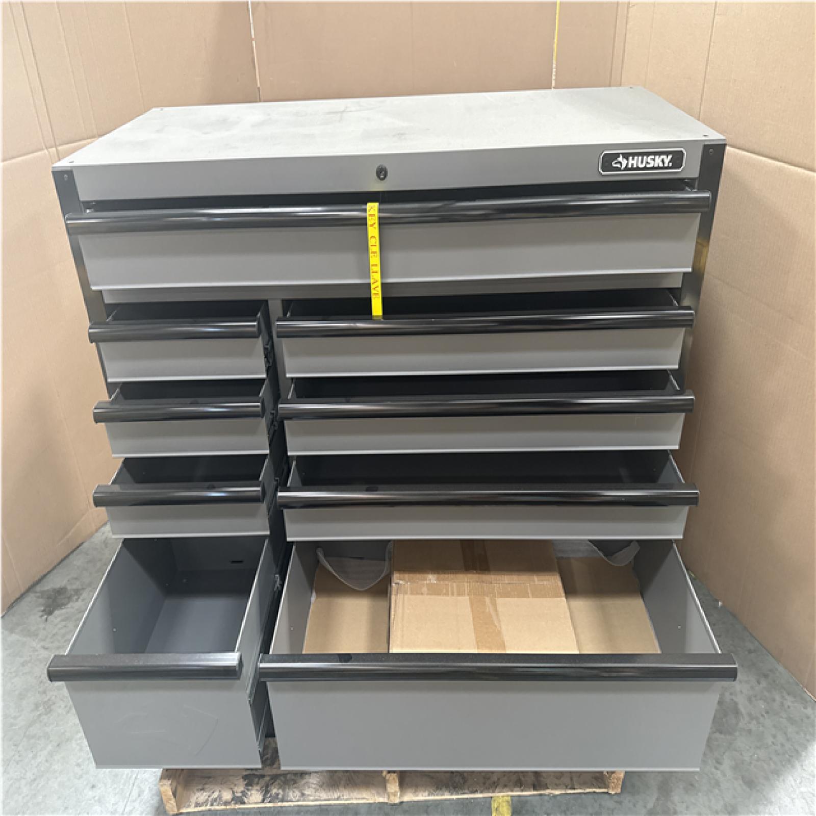 CALIFORNIA AS IS HUSKY TOOL CABINET 9 DRAWER BASE ONLY