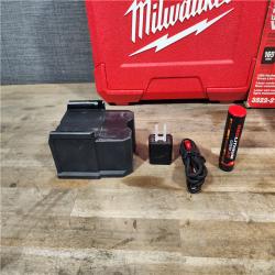 HOUSTON LOCATION - AS-IS Milwaukee-3522-21 Green Beam Laser Cross Line Plumb Point Rechargeable USB Kit