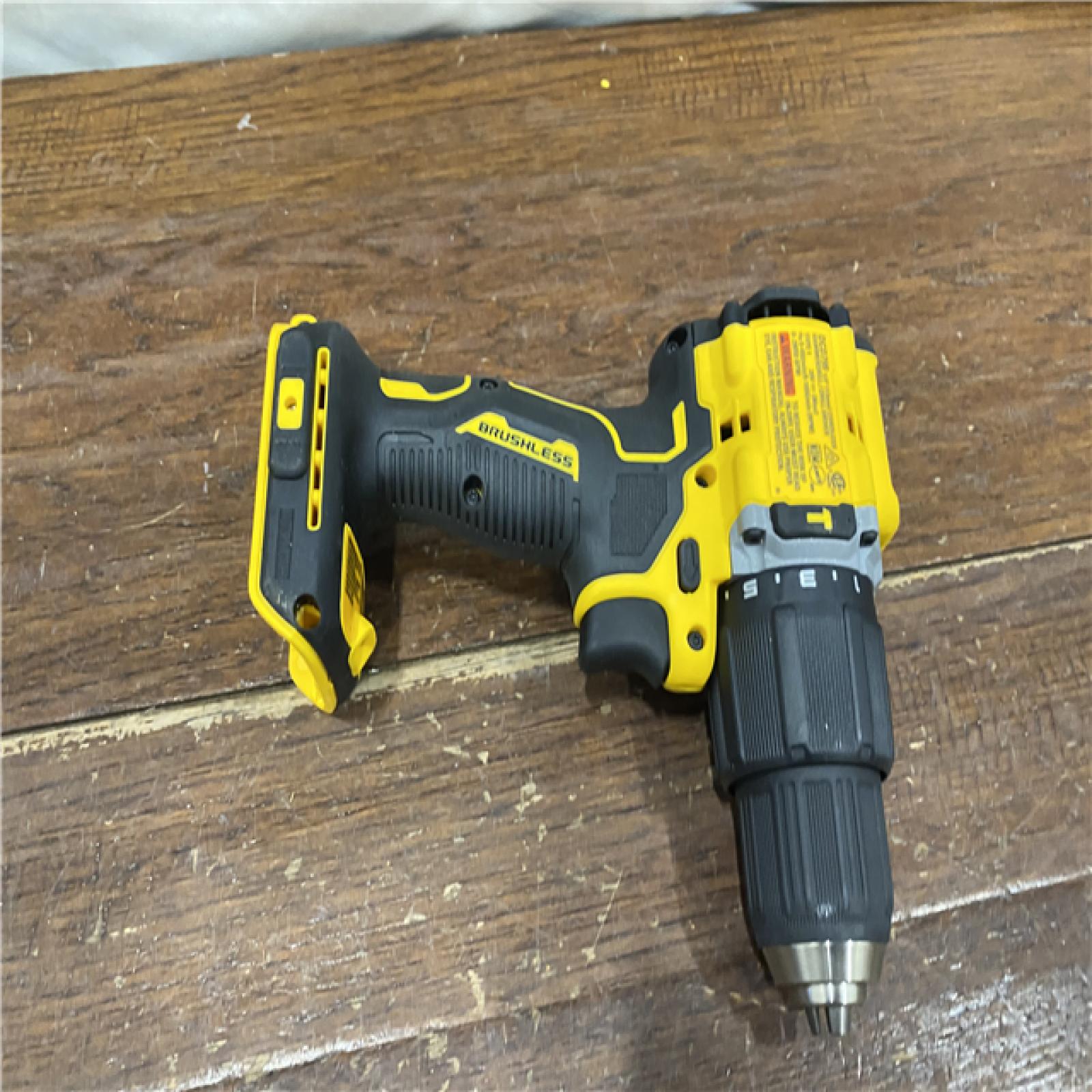 AS-IS DEWALT ATOMIC 20-Volt Lithium-Ion Cordless 1/2 in. Compact Hammer Drill with 3.0Ah Battery, Charger and Bag