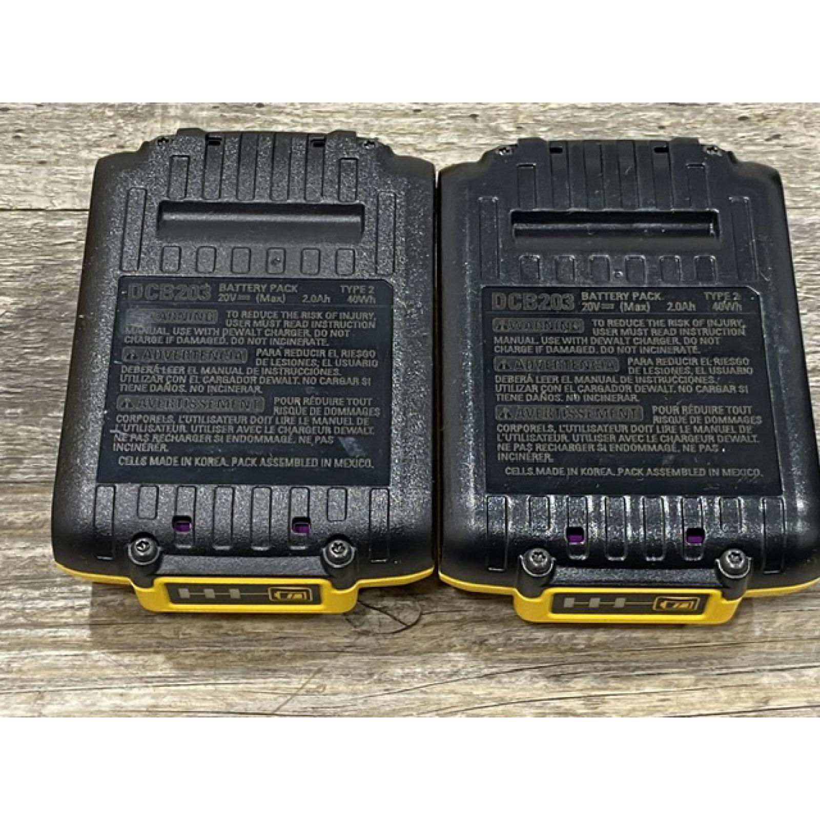 AS-IS DEWALT ATOMIC 20-Volt MAX Lithium-Ion Cordless Combo Kit