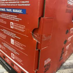 NEW - Milwaukee FUEL 18V Lithium-Ion Brushless Cordless 1 in. Impact Wrench Extended Reach D-Handle Kit