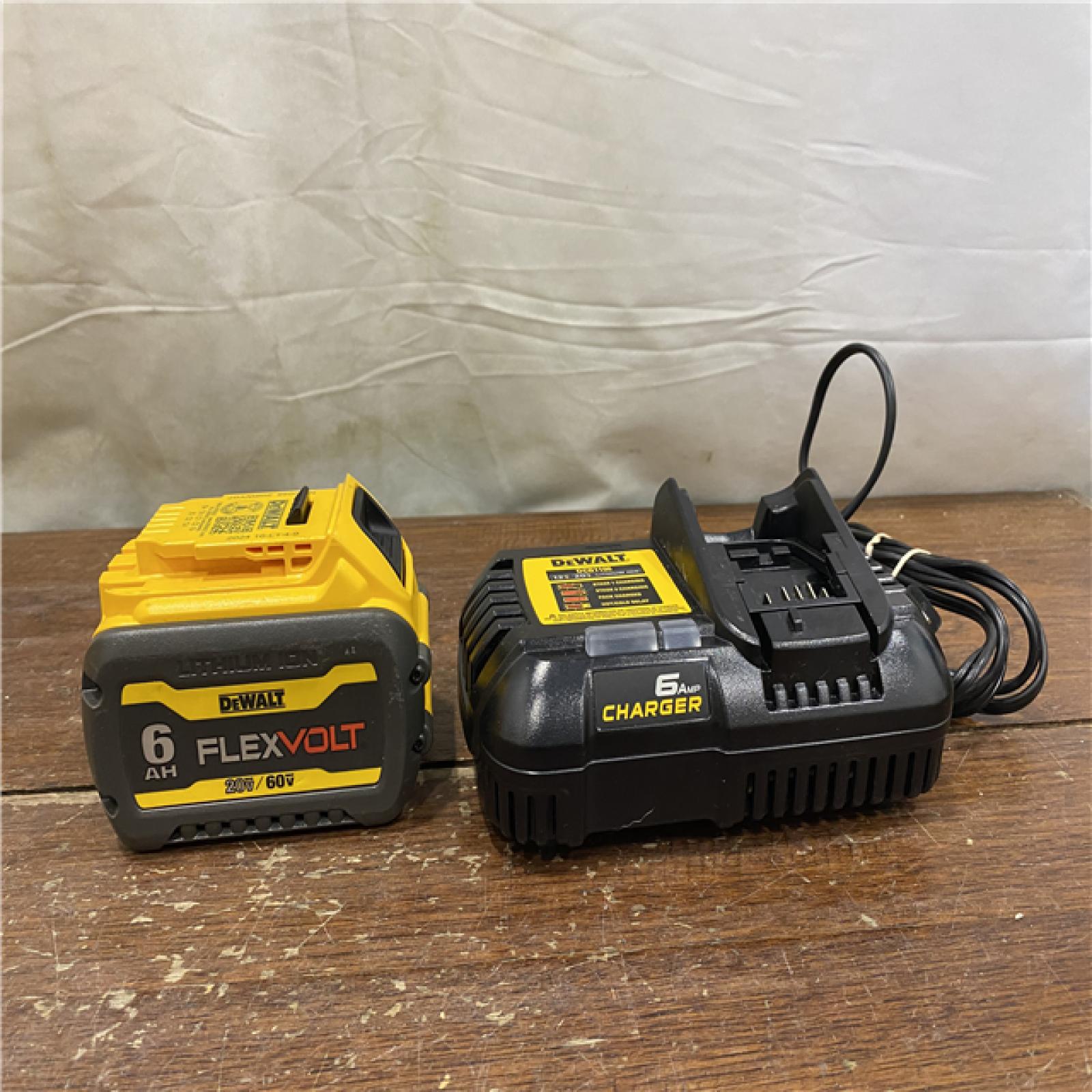 AS-IS DEWALT FLEXVOLT 20V/60V MAX Lithium-Ion 6.0Ah Battery Pack with 6 Amp Output Charger