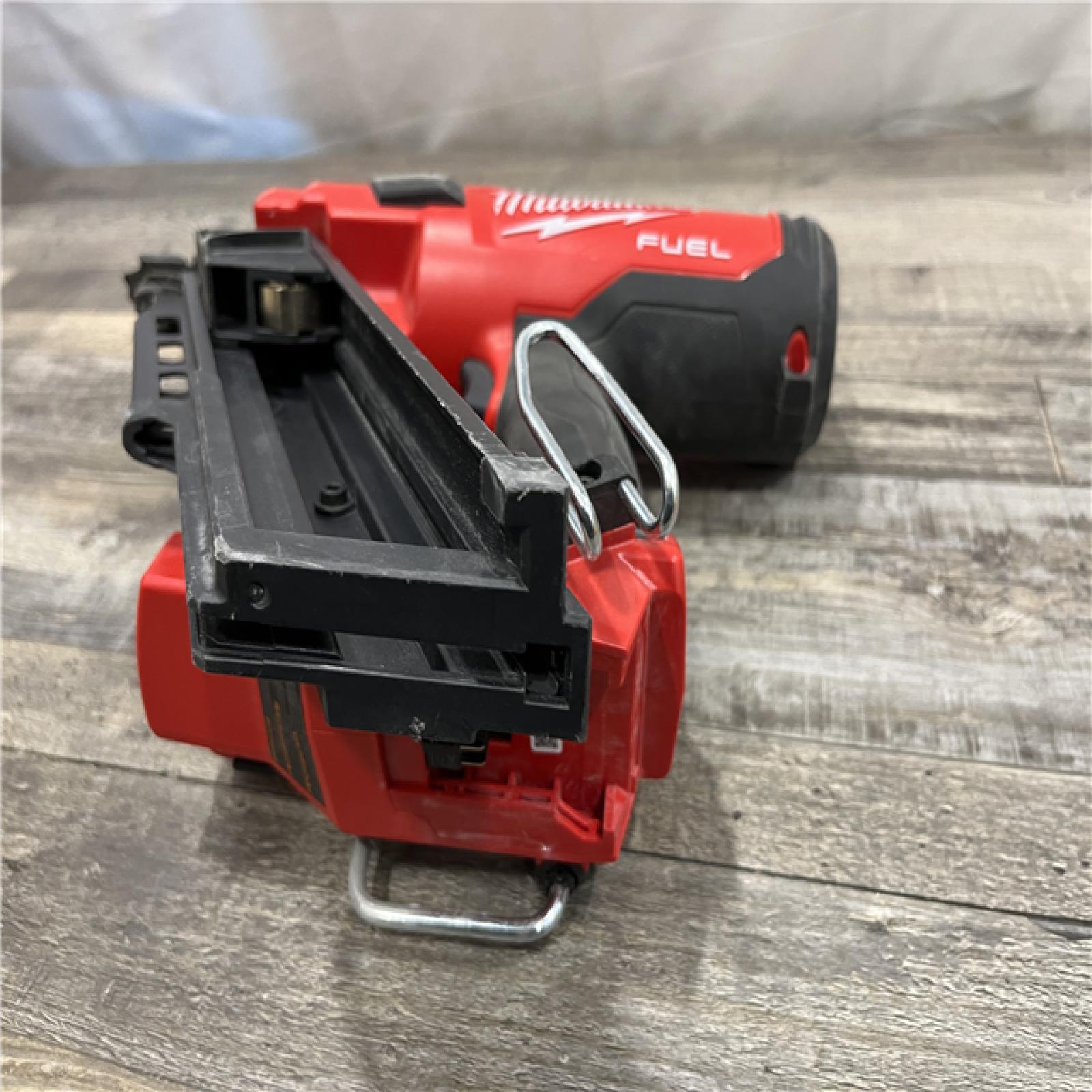 AS-IS Milwaukee FUEL 3-1/2 in. 18-Volt 30-Degree Lithium-Ion Brushless Cordless Framing Nailer (Tool-Only)