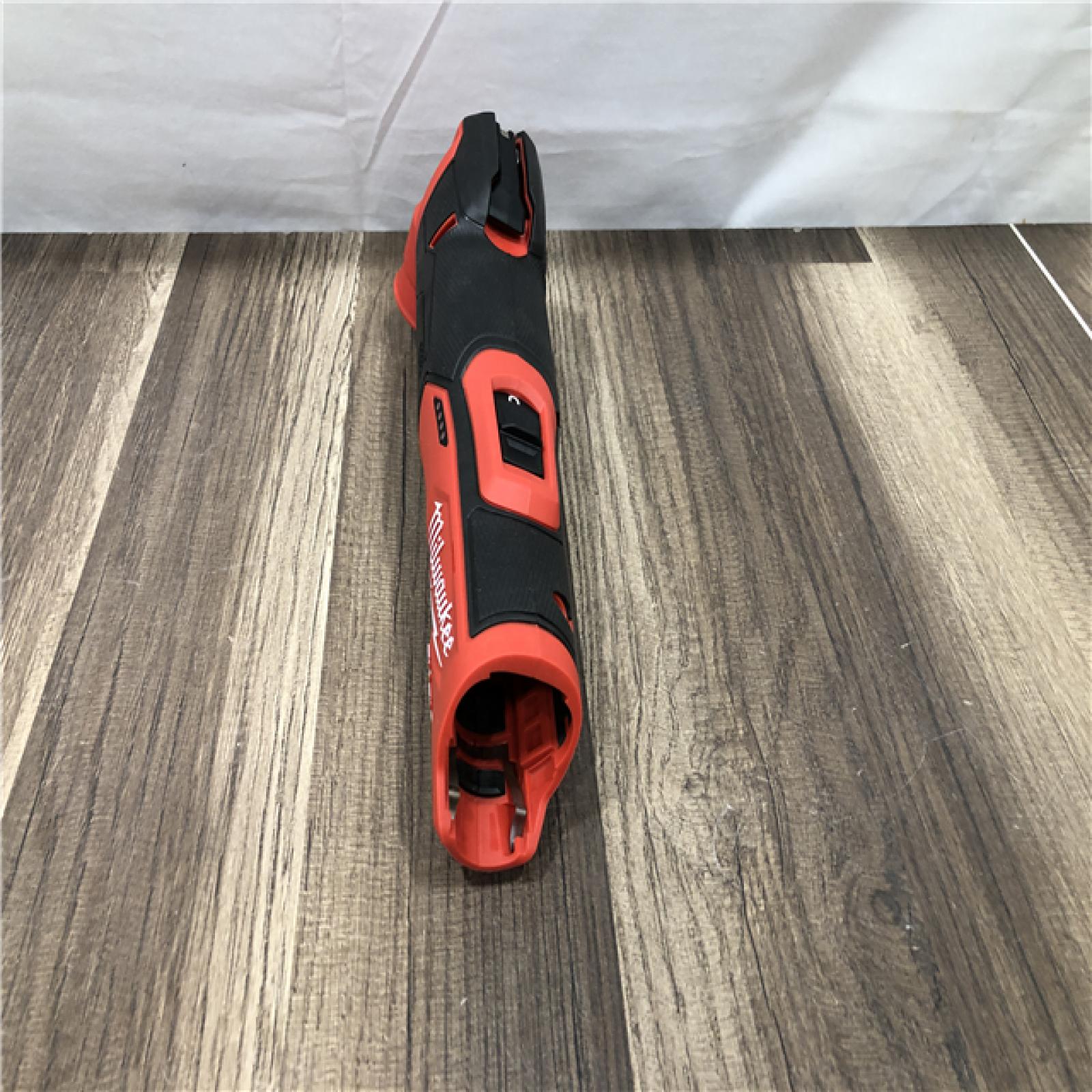 AS-IS Milwaukee FUEL 12V Lithium-Ion Cordless Oscillating Multi-Tool (Tool-Only)