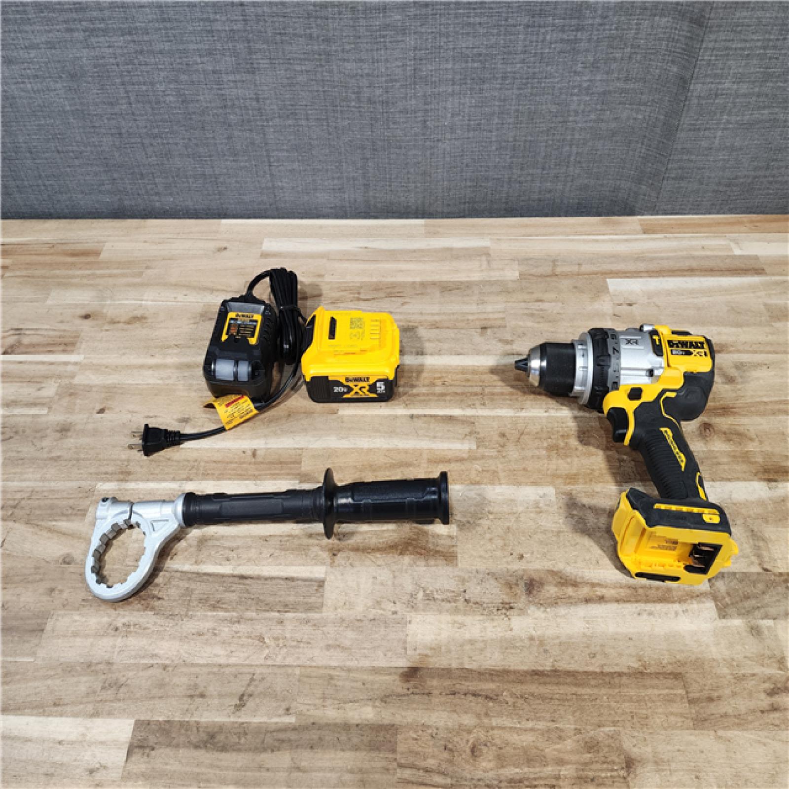 HOUSTON LOCATION - AS-IS DEWALT 20V XR Lithium-Ion Cordless Hammer Drill Kit (Battery & Charger)