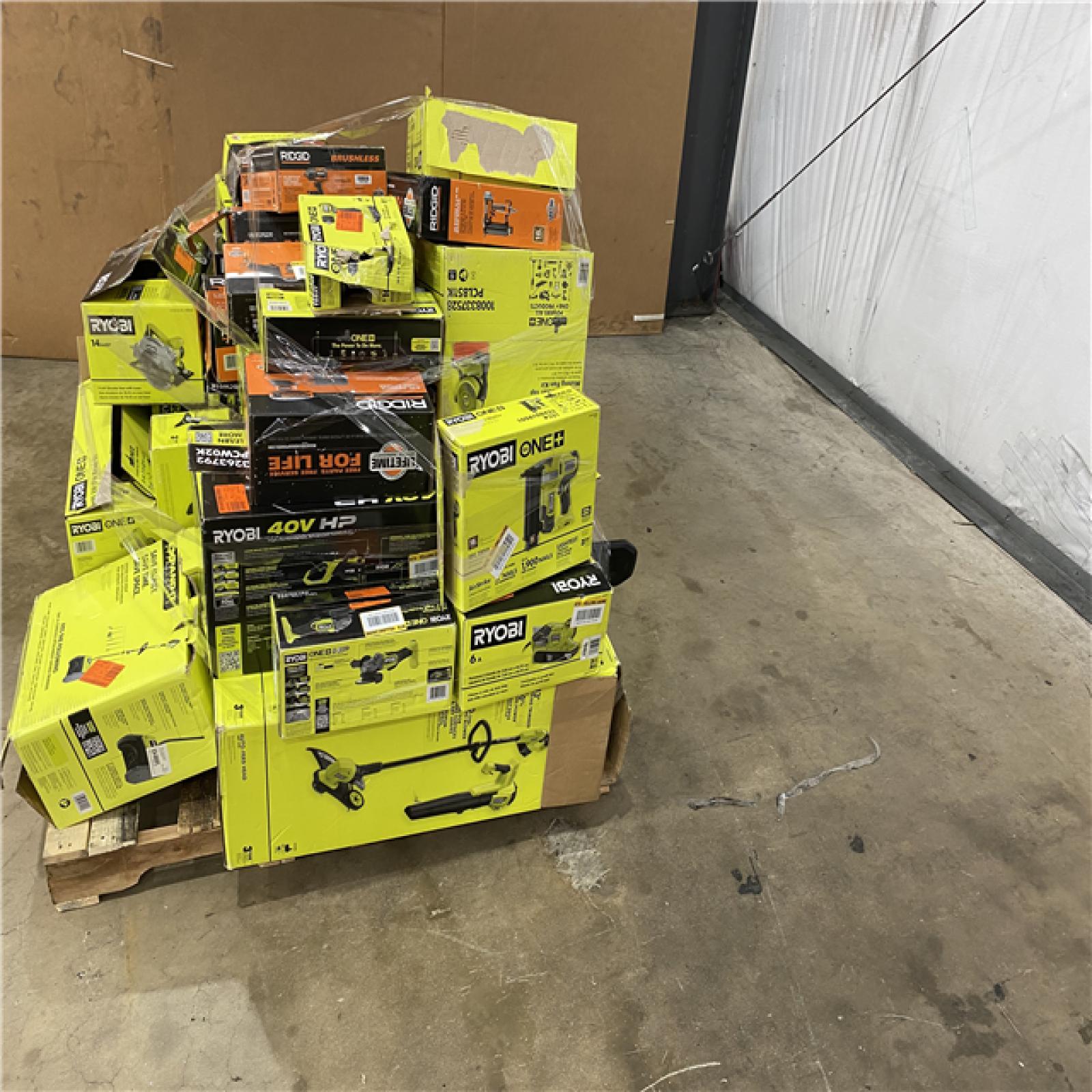 Houston Location AS IS - Tool Pallet