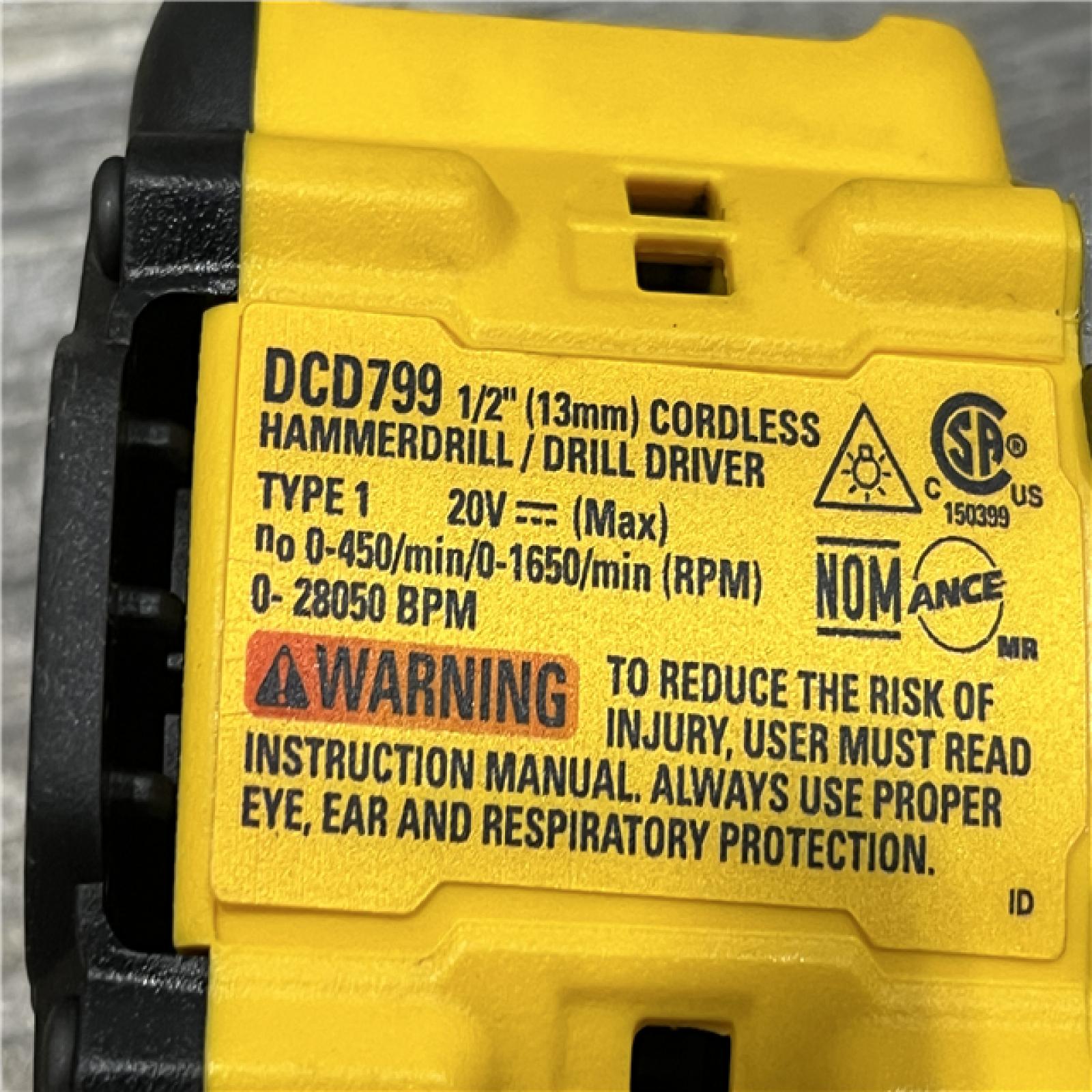 AS-IS DEWALT ATOMIC 20V Lithium-Ion Cordless 1/2 in. Hammer Drill Kit