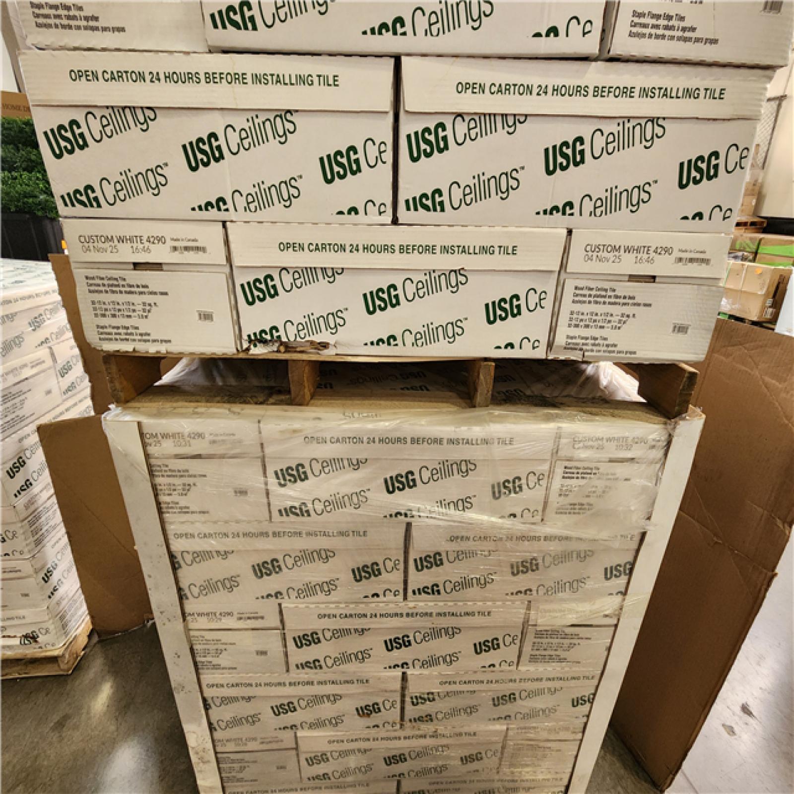 Phoenix NEW USG Ceiling Wood Fiber Ceiling Tile White (1 728 sq. ft/ 54 Cases)