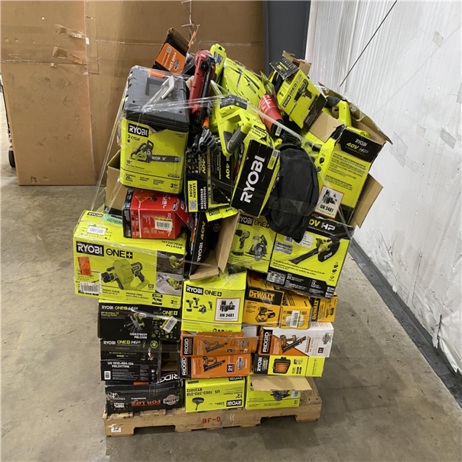 Houston Location AS IS - Tool Pallet