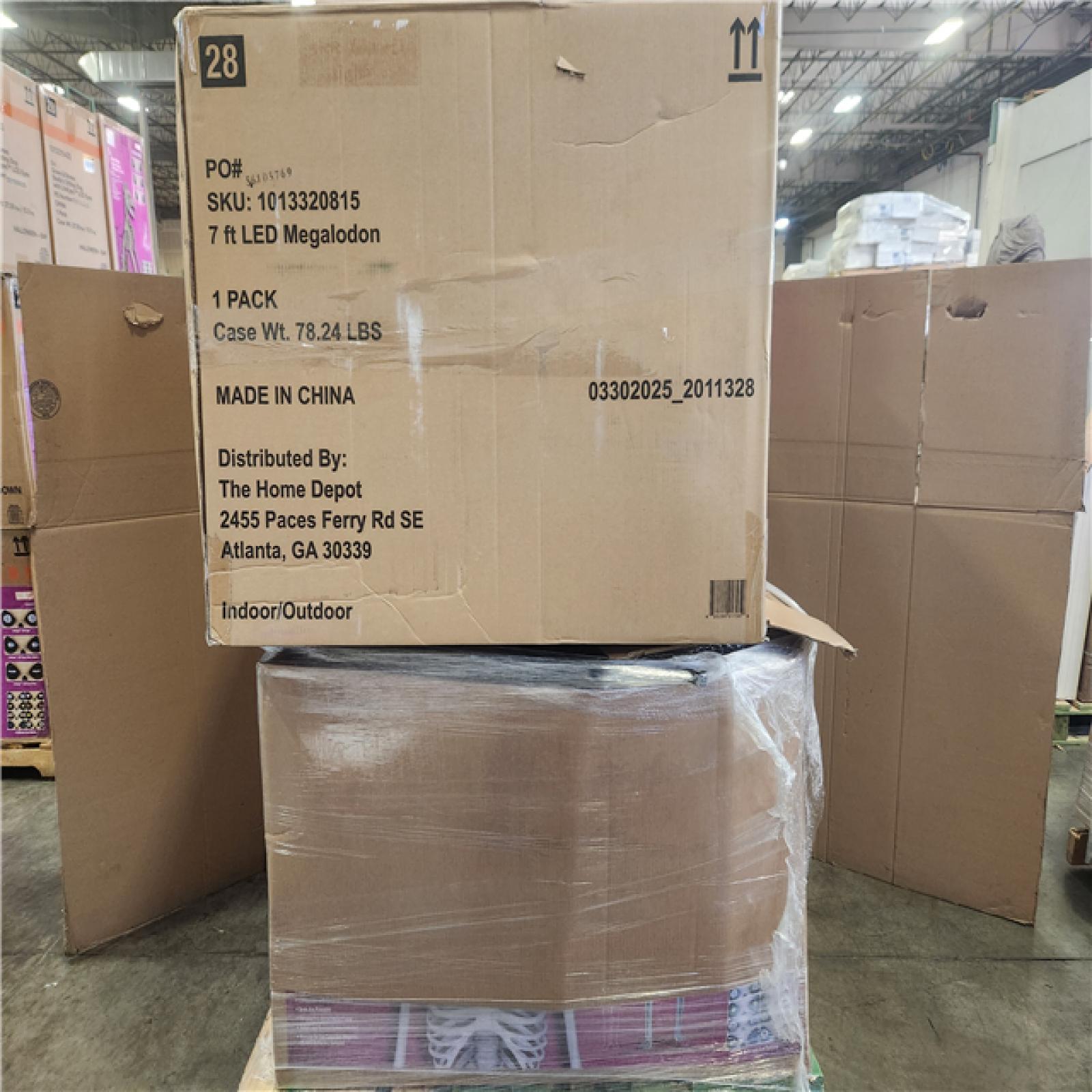 Phoenix AS-IS Mixed Holiday Pallet