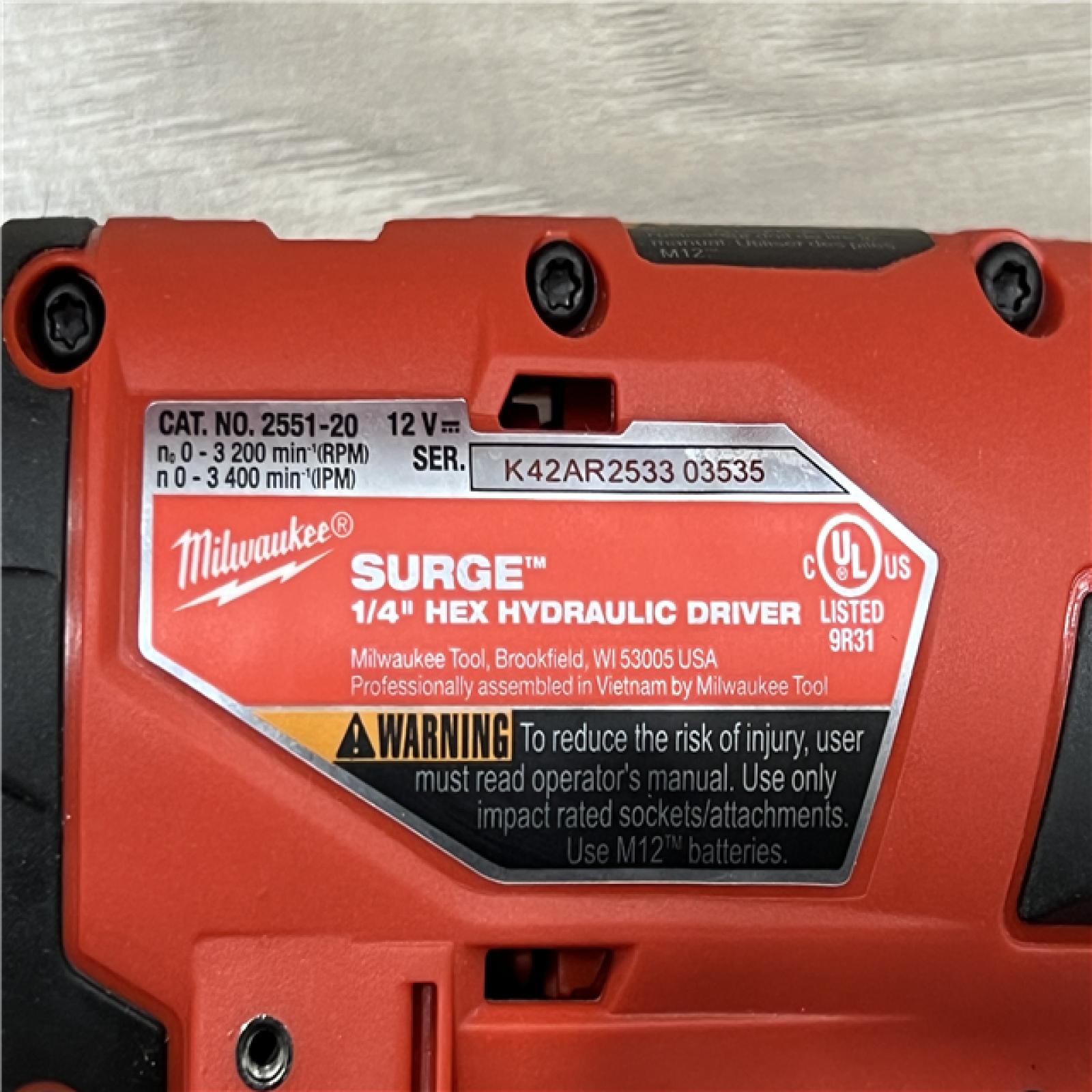 AS-IS Milwaukee FUEL SURGE 12V Lithium-Ion Brushless Cordless 1/4 in. Hex Impact Driver Compact Kit