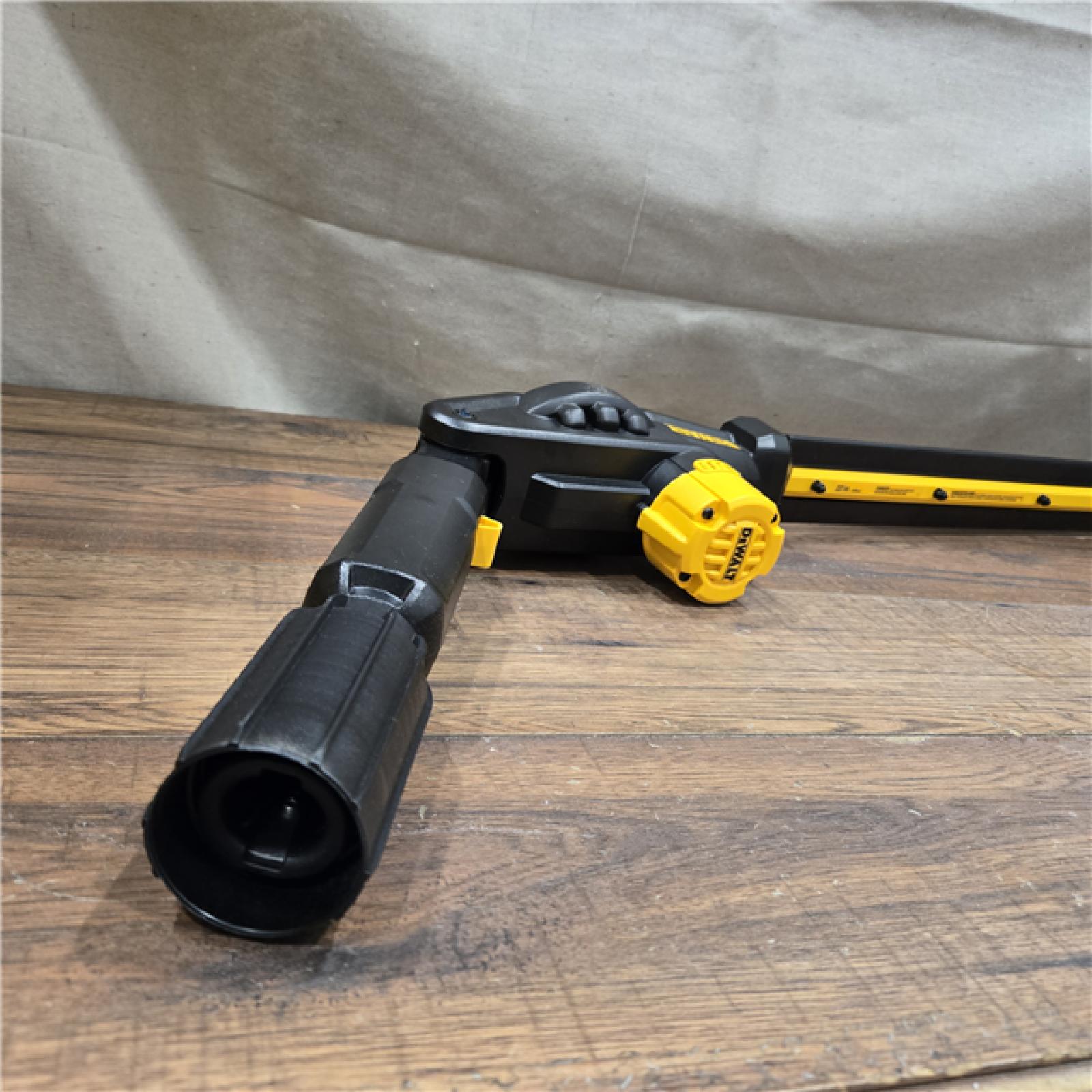AS-IS DEWALT 20V MAX Cordless Battery Powered Pole Hedge Trimmer Head (Trimmer Head Only)