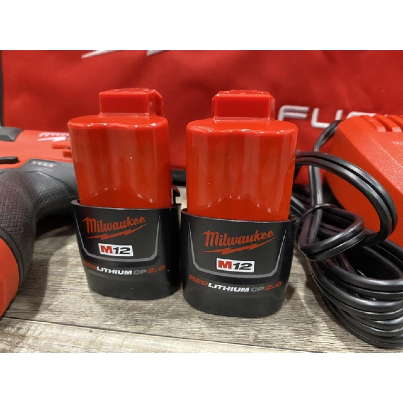 AS-IS Milwaukee FUEL SURGE 12V Lithium-Ion Brushless Cordless 1/4 in. Hex Impact Driver Compact Kit