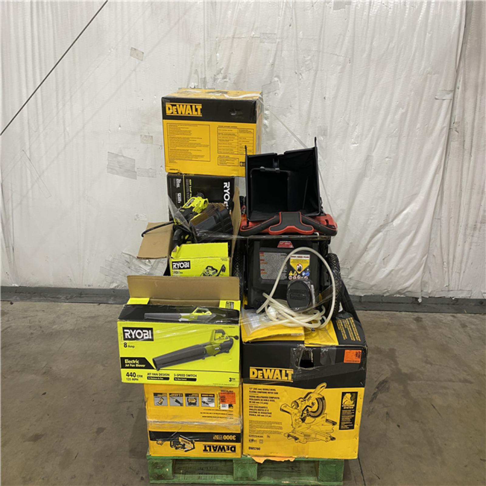 Houston Location AS IS - Tool Pallet