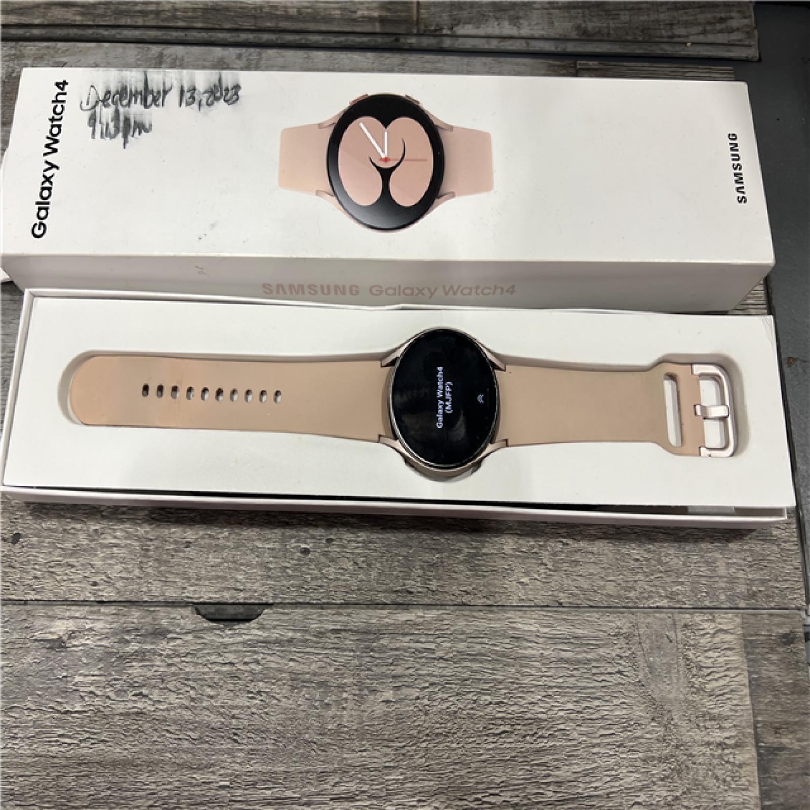 AS-IS Samsung Galaxy Watch4 40mm Bluetooth and WiFi Smart Watch, Pink Gold