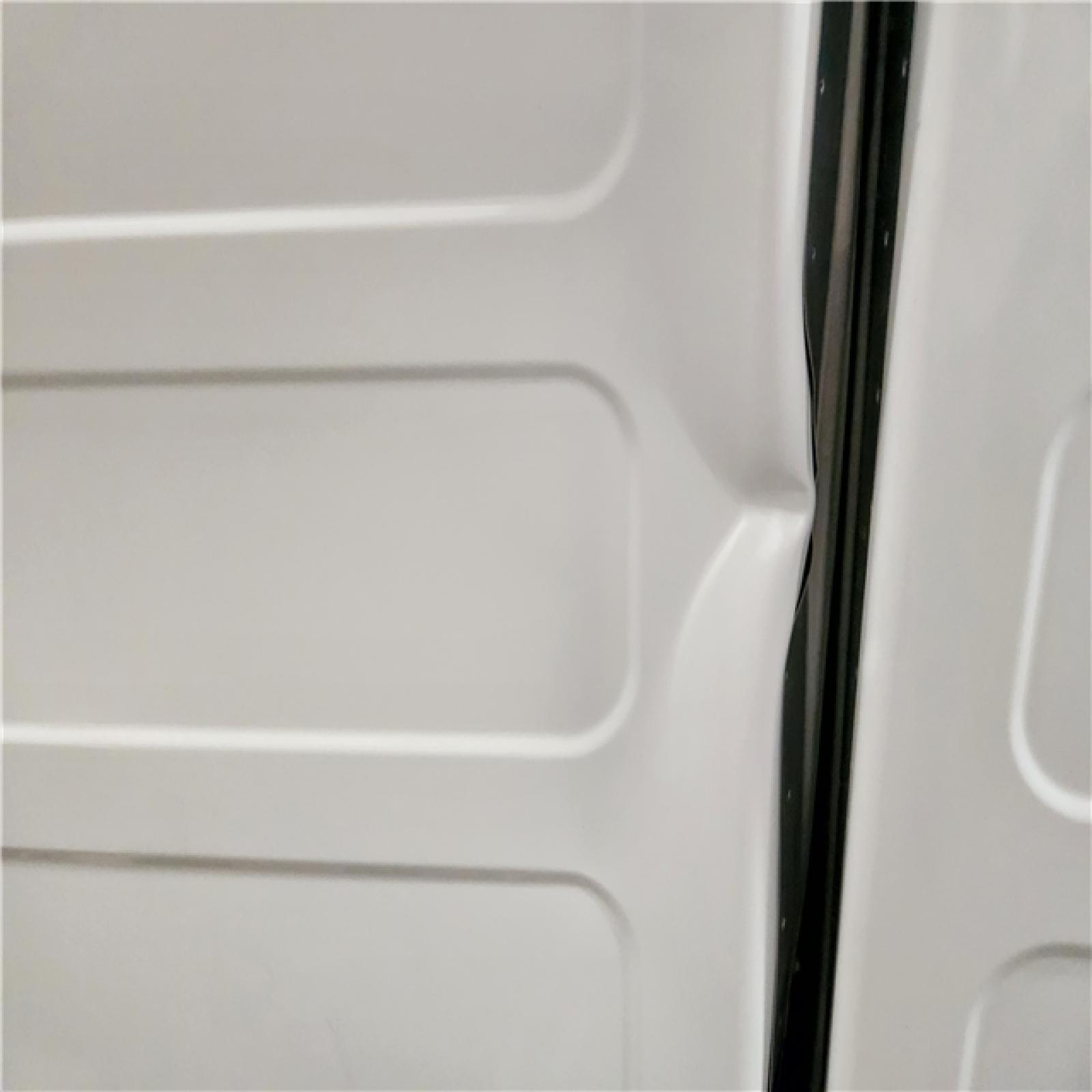 Phoenix Location 2 Hot Point 4.0 cu. ft. Top Load Washer in White with Stainless Steel Basket and Water Level Control