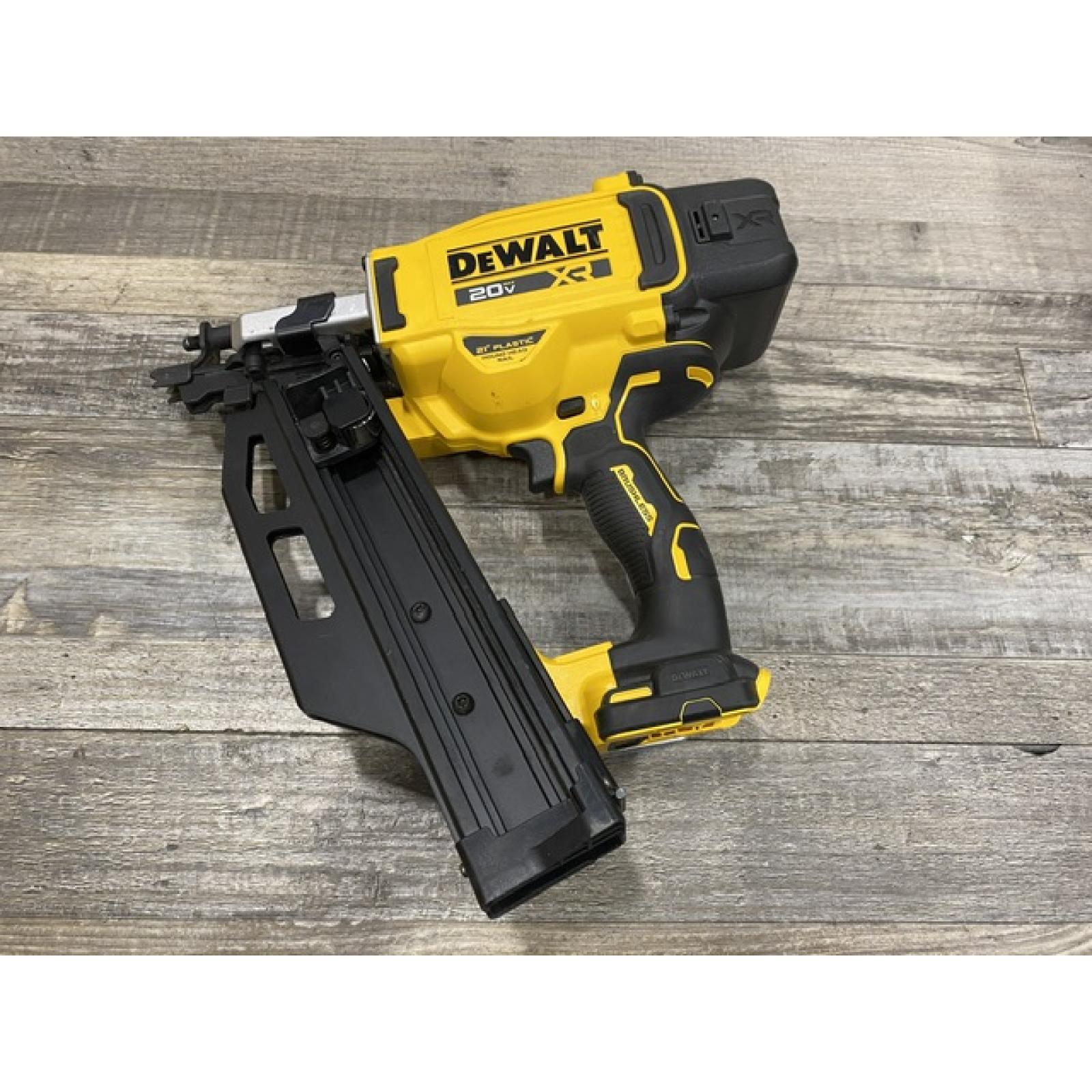 AS-IS DEWALT 20-Volt 21° Cordless Framing Nailer (Tool-Only)