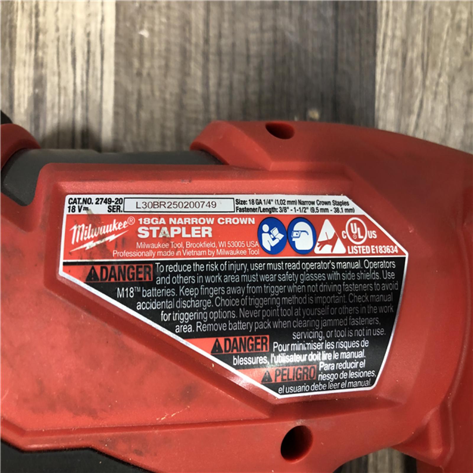 AS-IS Milwaukee  FUEL 18-Volt Lithium-Ion Brushless Cordless 18-Gauge 1/4 in. Narrow Crown Stapler (Tool-Only)