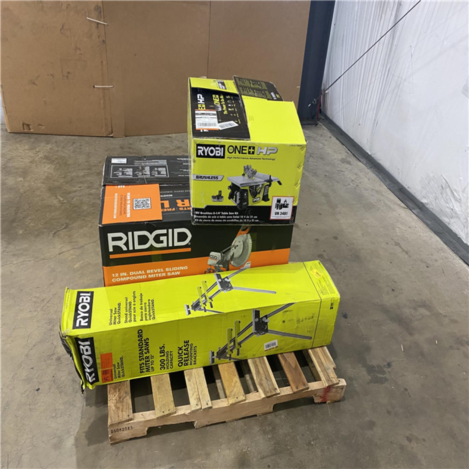 Houston Location AS IS - Tool Pallet