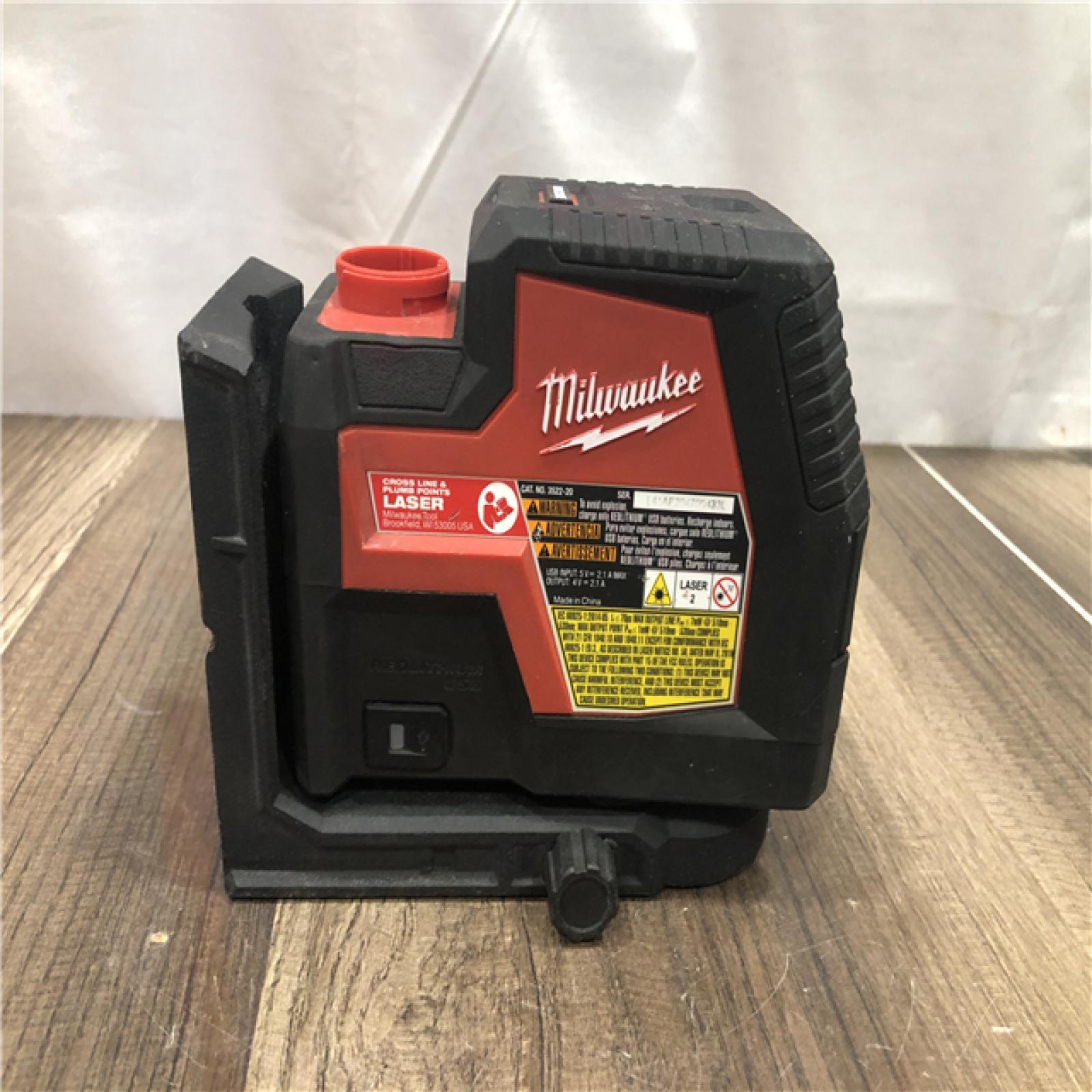 AS-IS Milwaukee Green 100 ft. Cross Line and Plumb Points Rechargeable Laser Level Kit