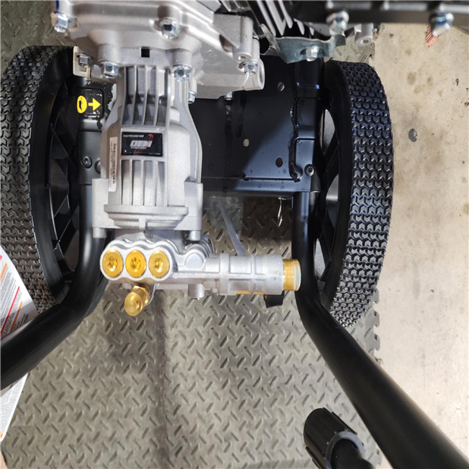 HOUSTON LOCATION - AS-IS DEWALT 3400 PSI 2.5 GPM Gas Cold Water Pressure Washer with 208cc Engine
