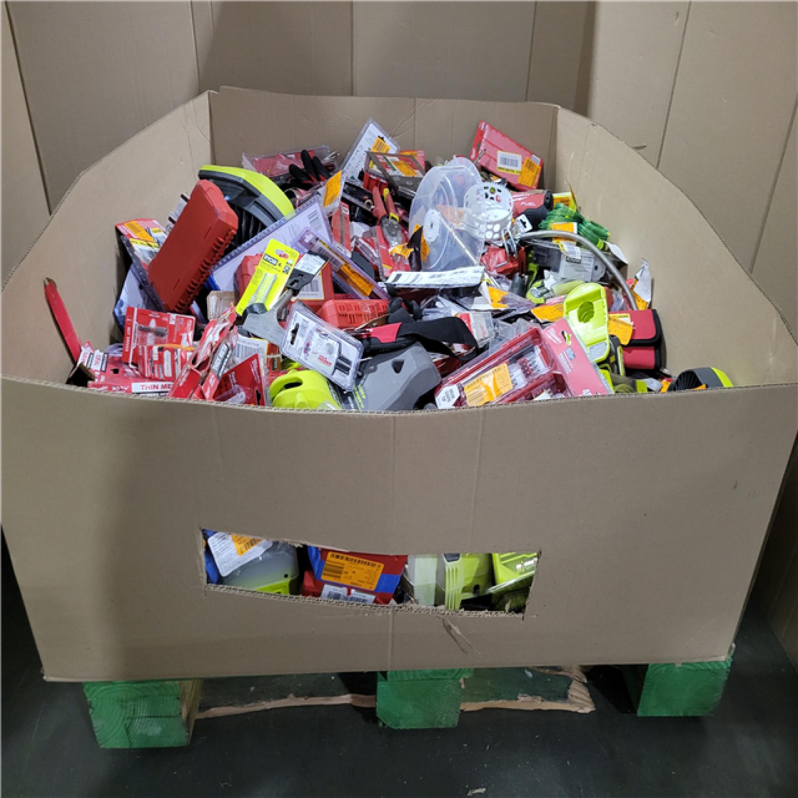PHOENIX AS-IS TOOL PALLET