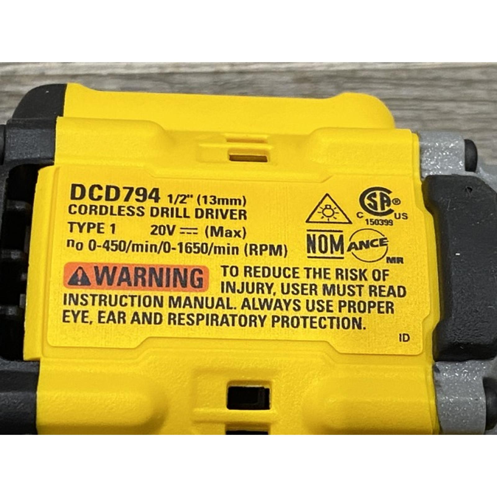 AS-IS DEWALT Atomic 20V Lithium-Ion Cordless Compact 1/2 in. Drill/Driver Kit